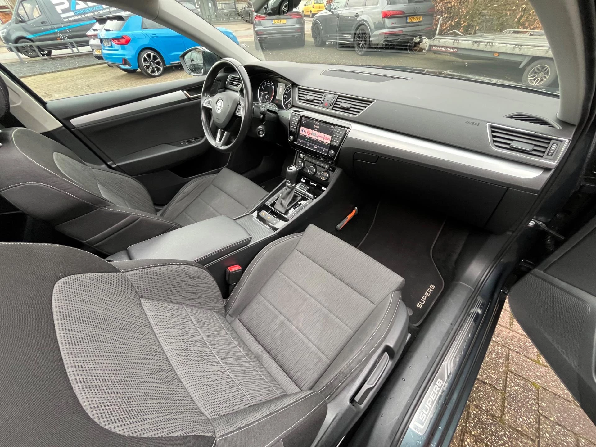 Hoofdafbeelding Škoda Superb