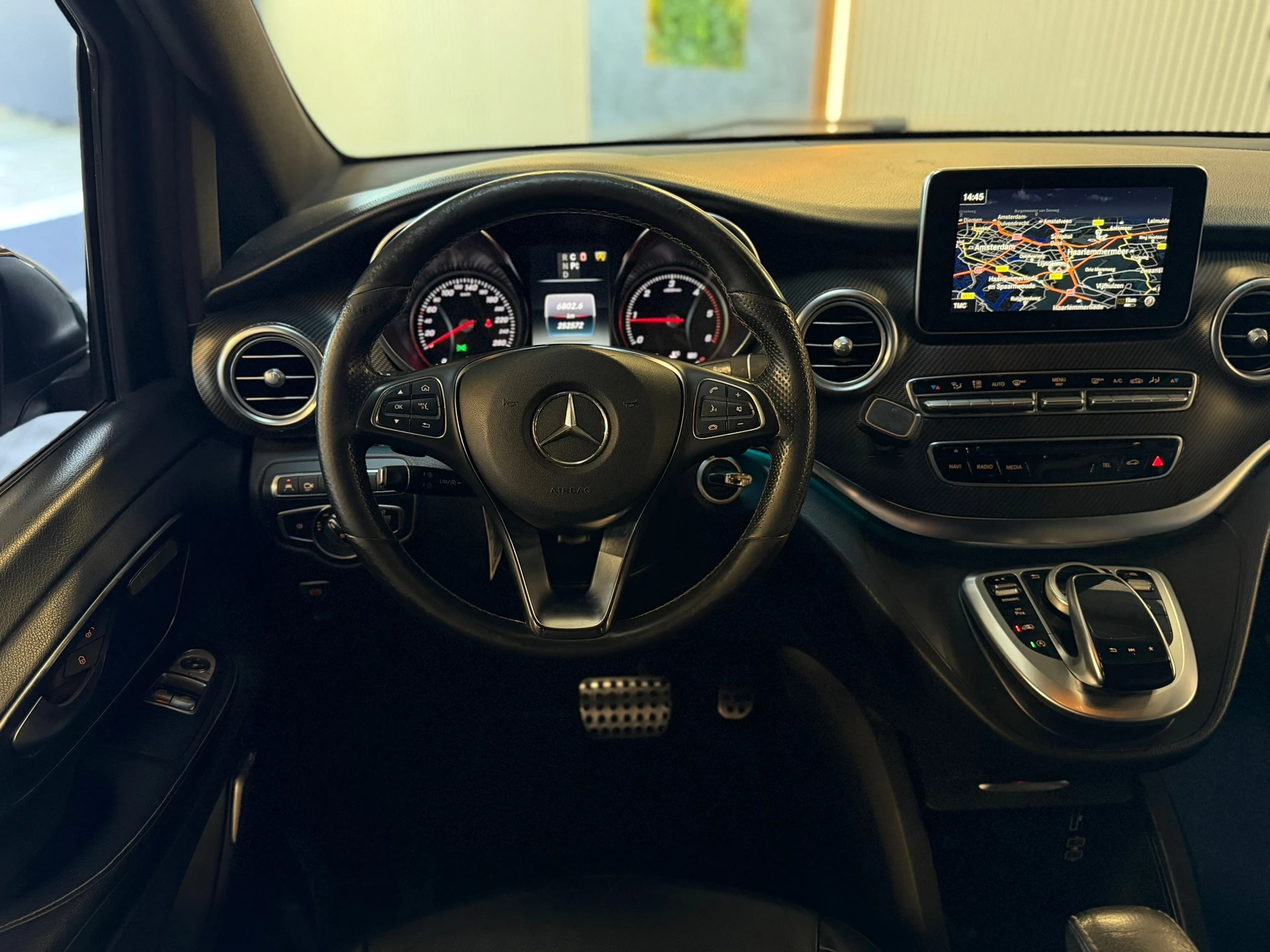 Hoofdafbeelding Mercedes-Benz V-Klasse