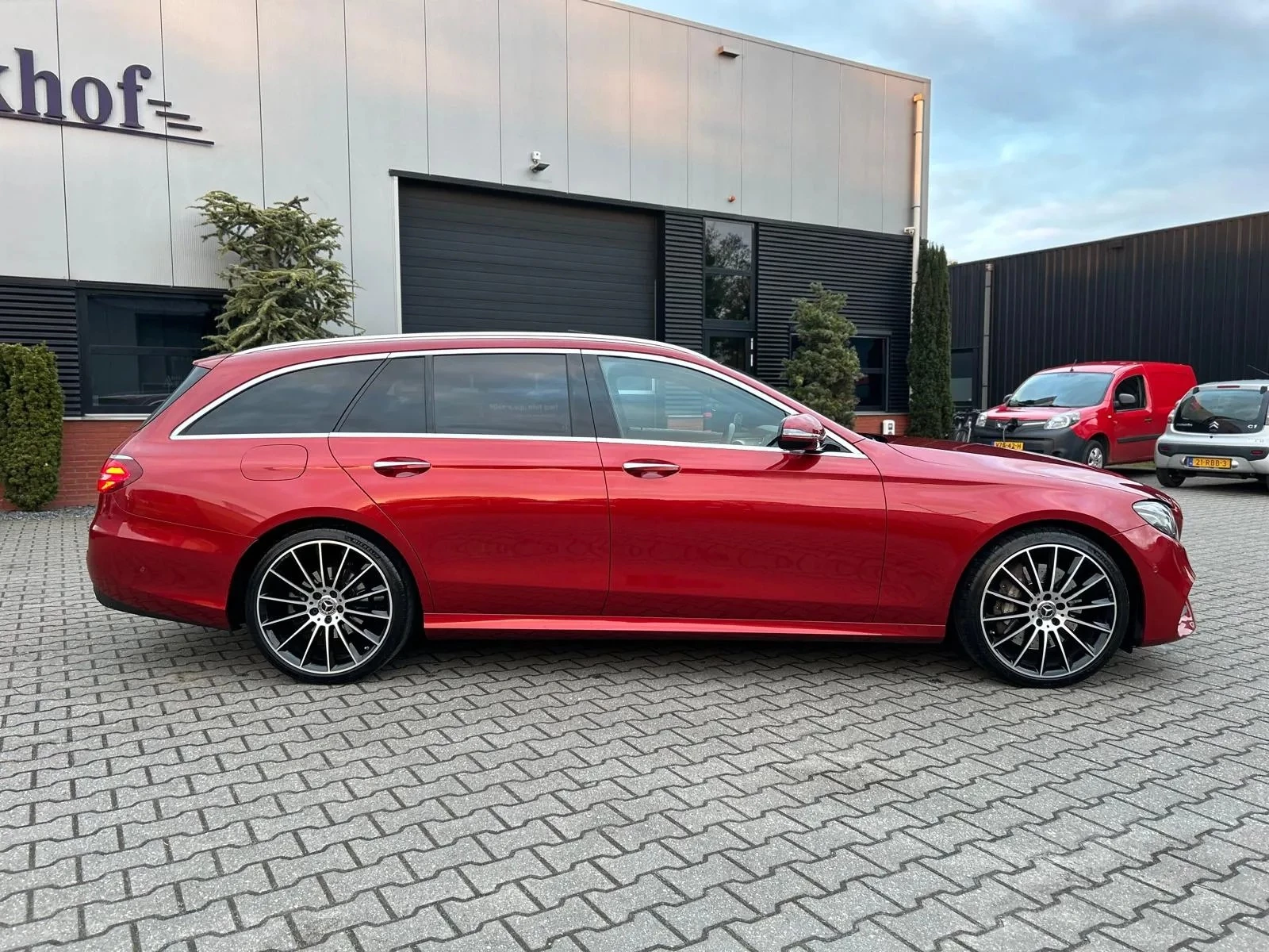 Hoofdafbeelding Mercedes-Benz E-Klasse