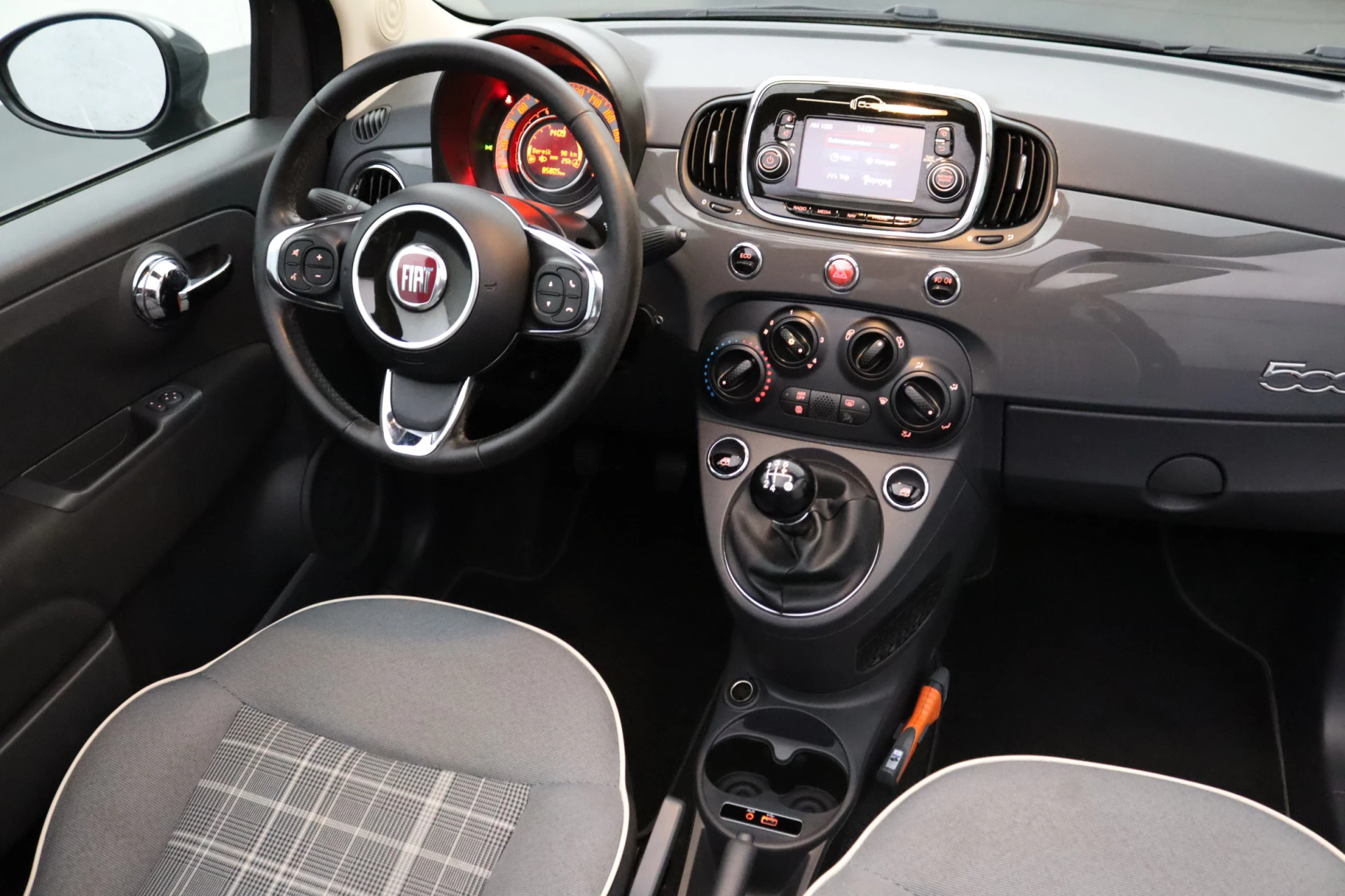 Hoofdafbeelding Fiat 500C