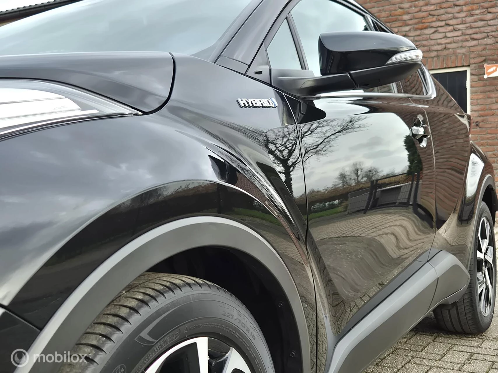 Hoofdafbeelding Toyota C-HR