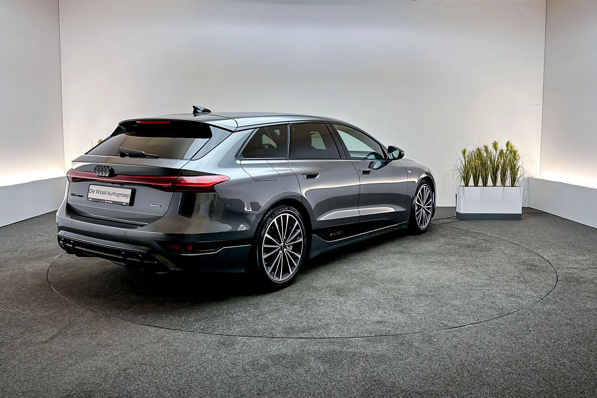 Hoofdafbeelding Audi A6 e-tron