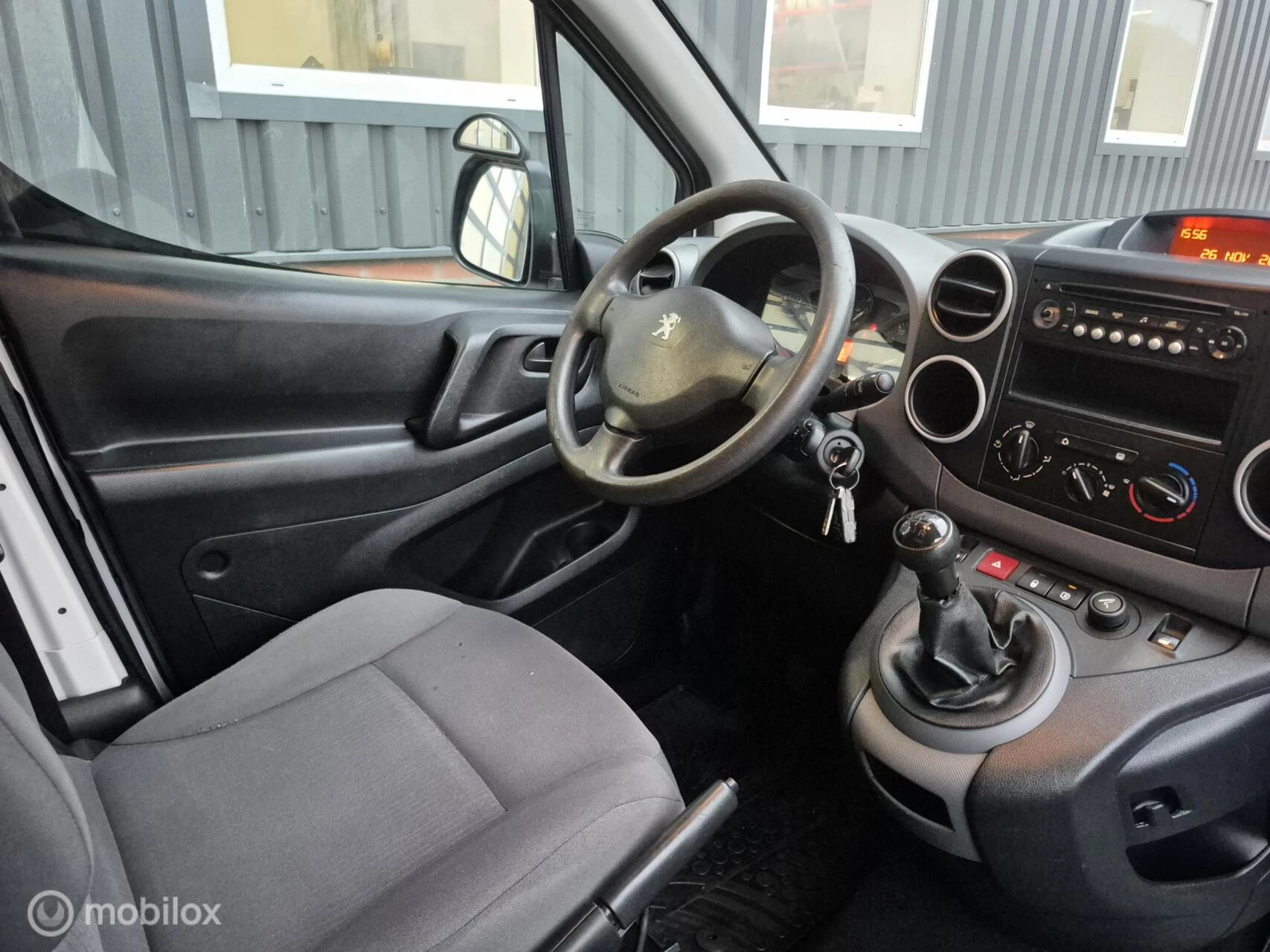 Hoofdafbeelding Peugeot Partner