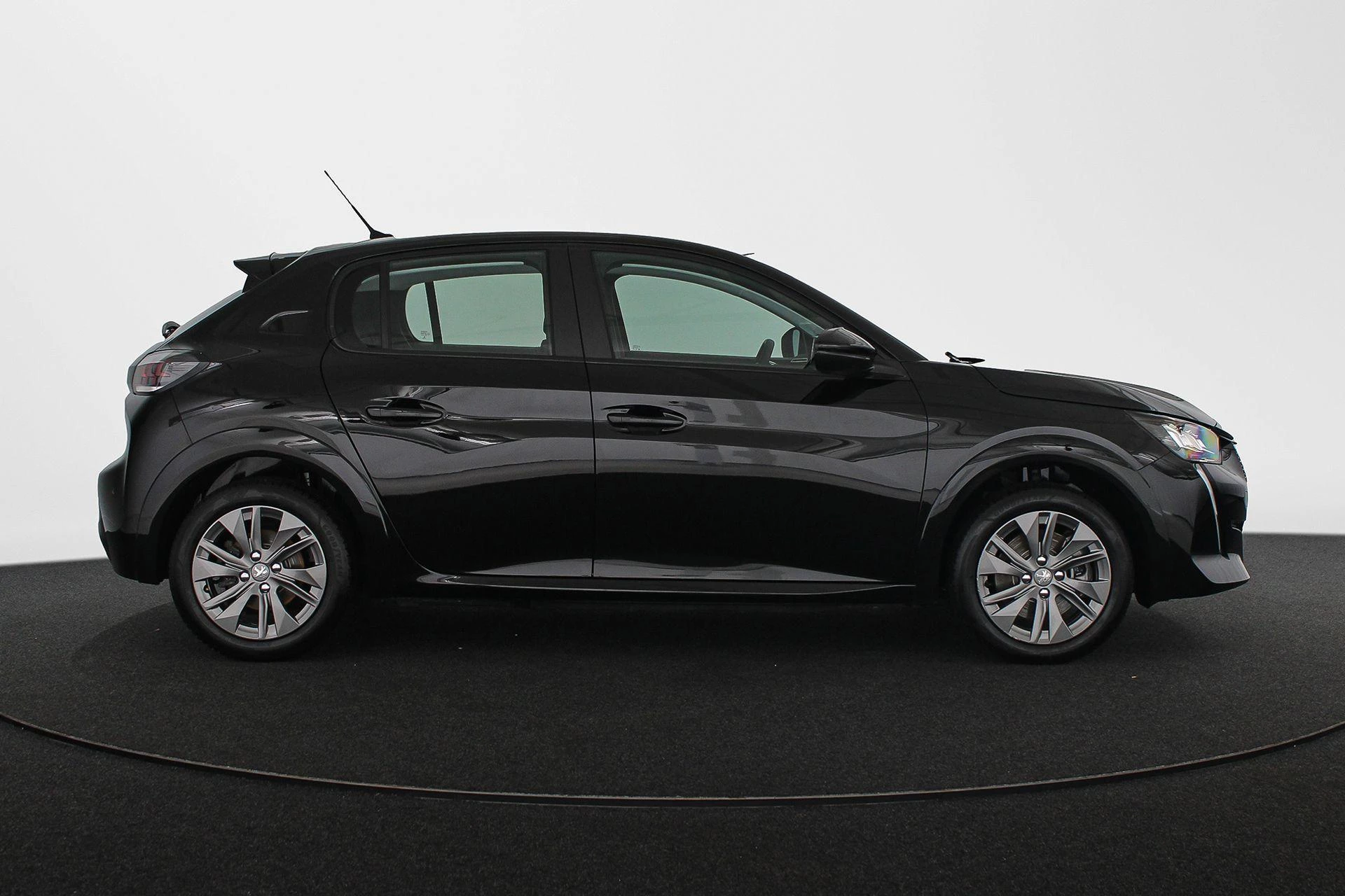 Hoofdafbeelding Peugeot e-208