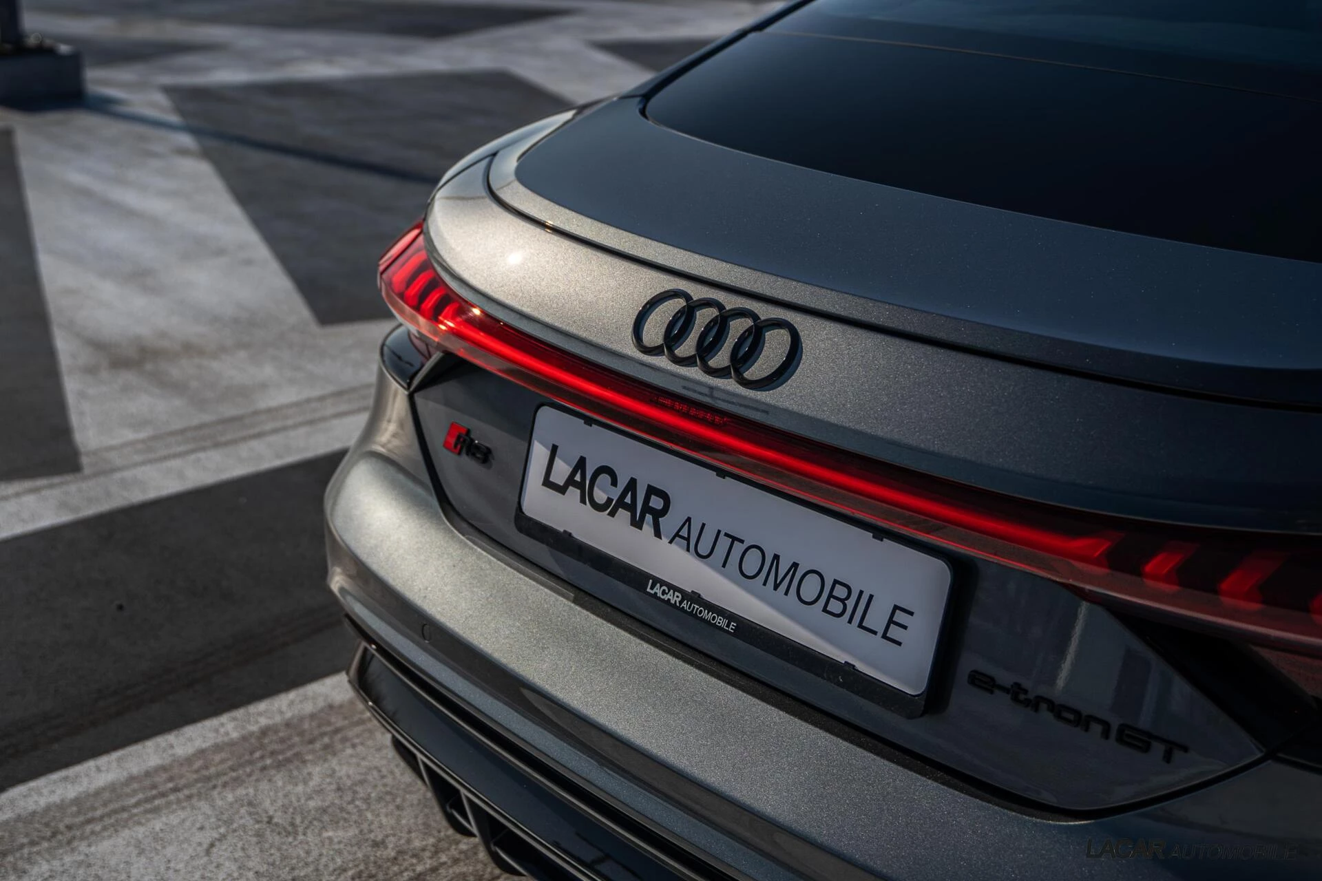 Hoofdafbeelding Audi e-tron GT