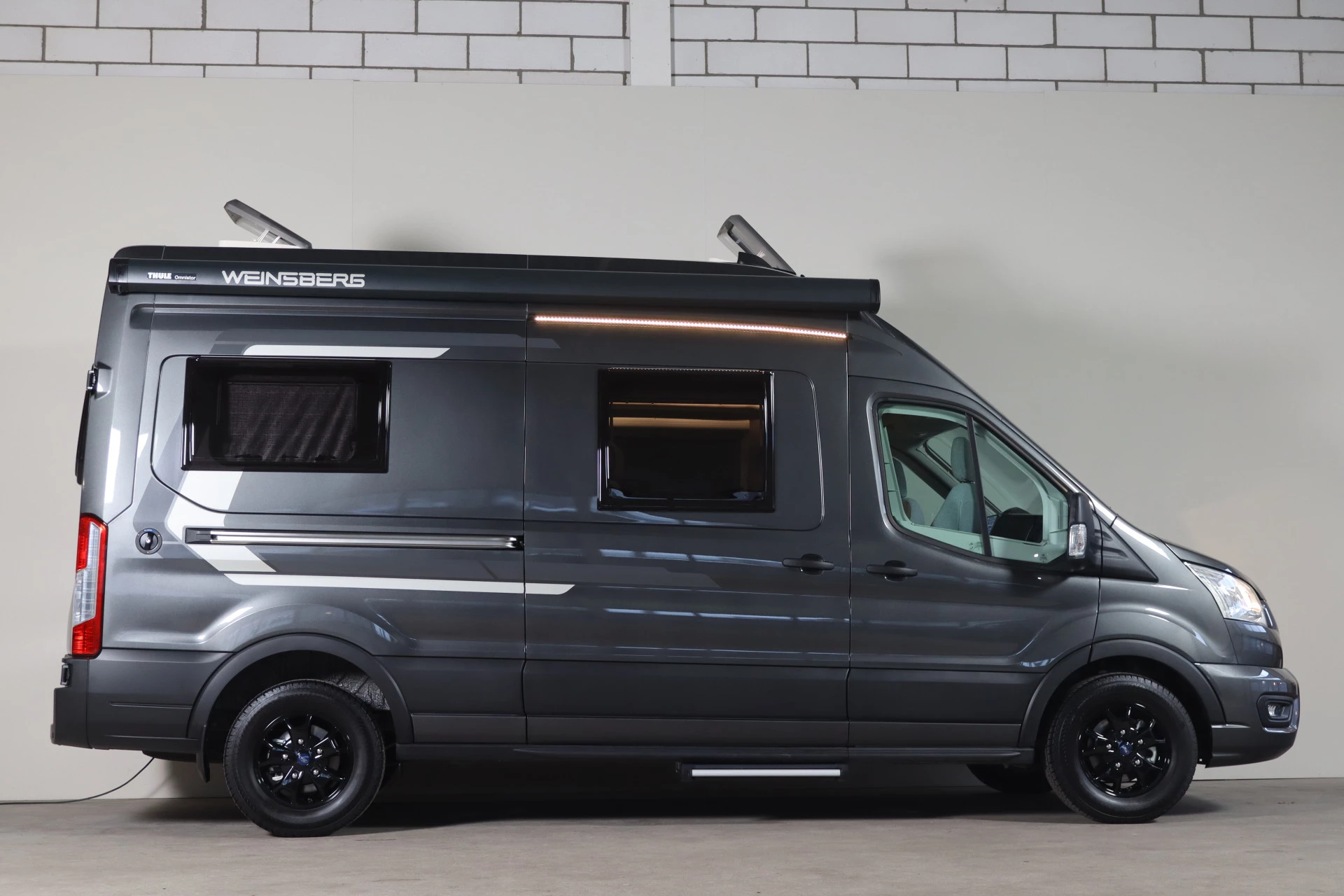 Hoofdafbeelding Weinsberg R46