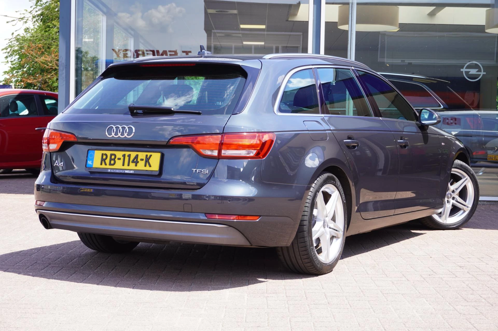 Hoofdafbeelding Audi A4