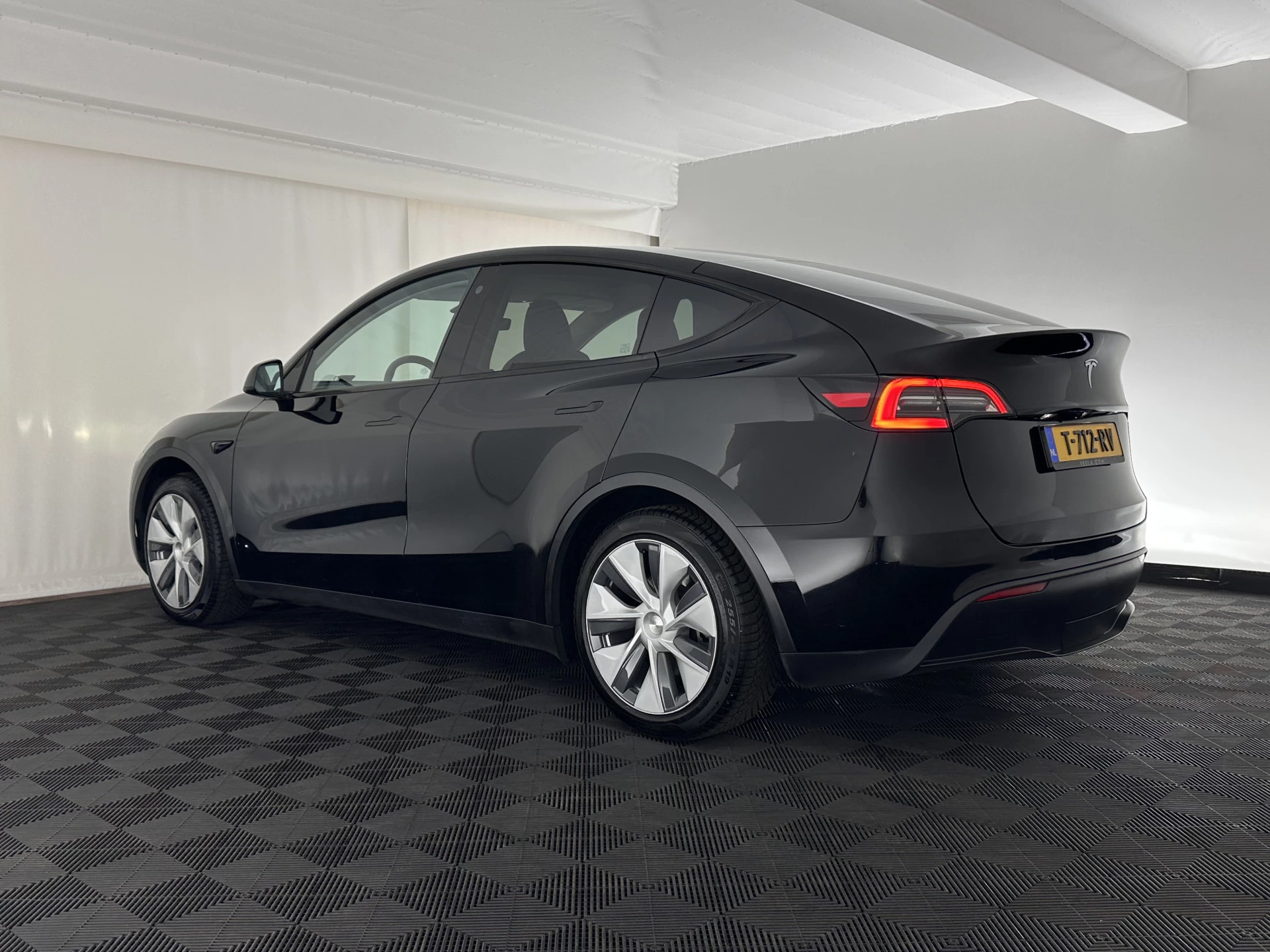 Hoofdafbeelding Tesla Model Y