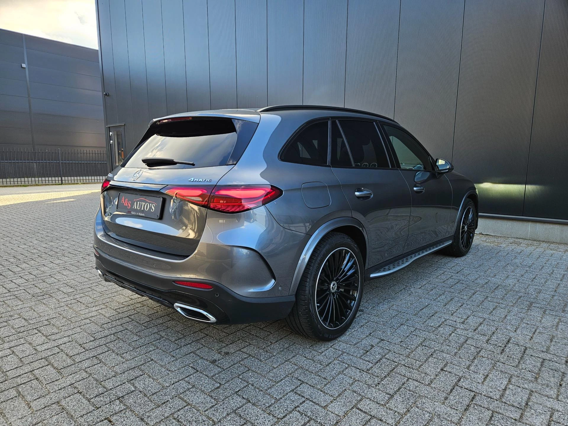 Hoofdafbeelding Mercedes-Benz GLC