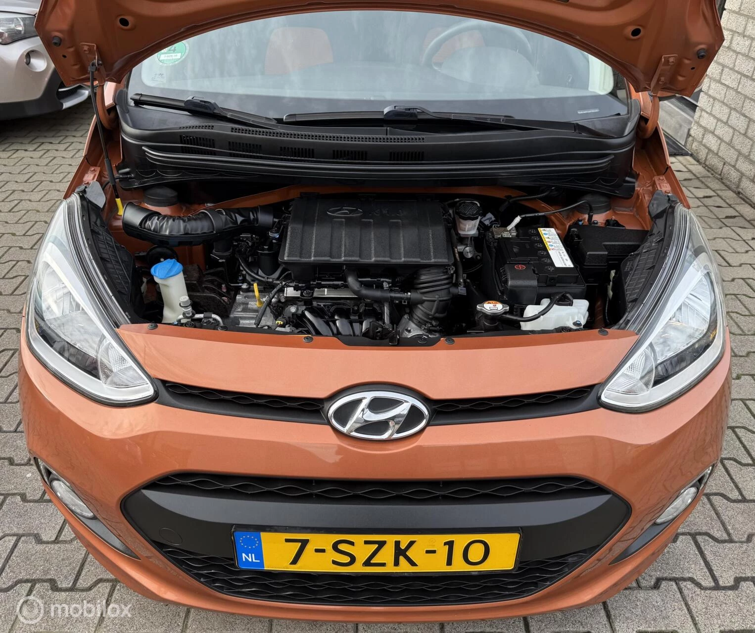 Hoofdafbeelding Hyundai i10