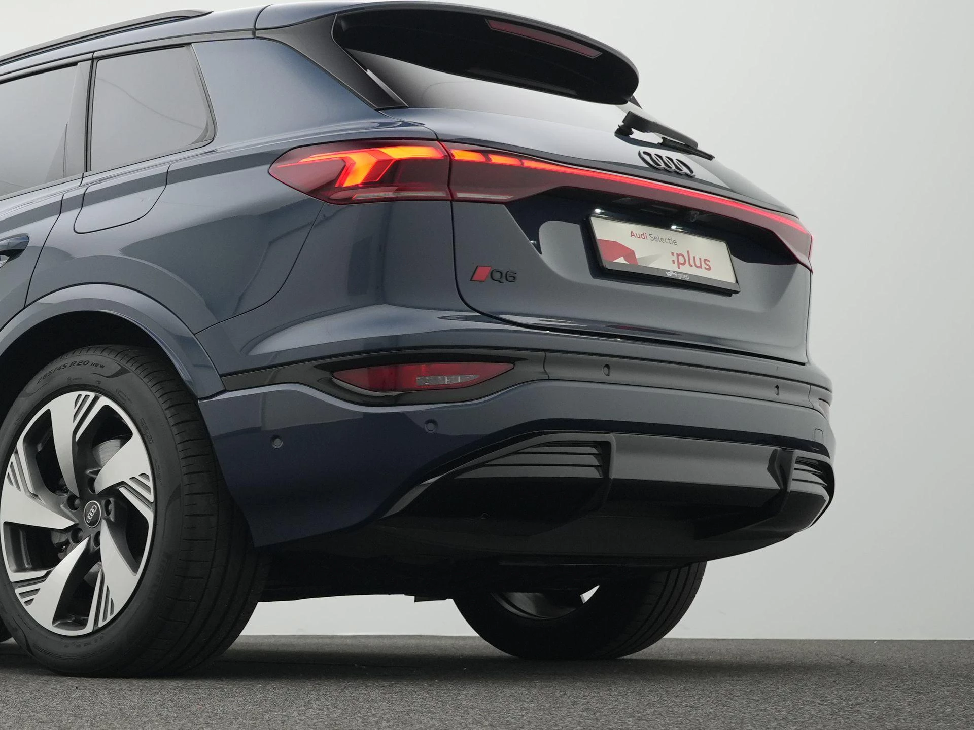 Hoofdafbeelding Audi Q6 e-tron