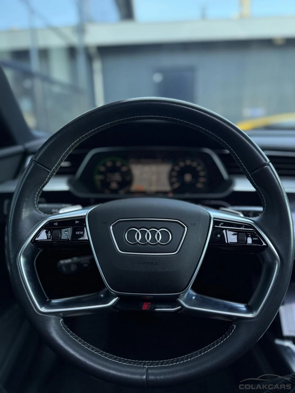 Hoofdafbeelding Audi e-tron
