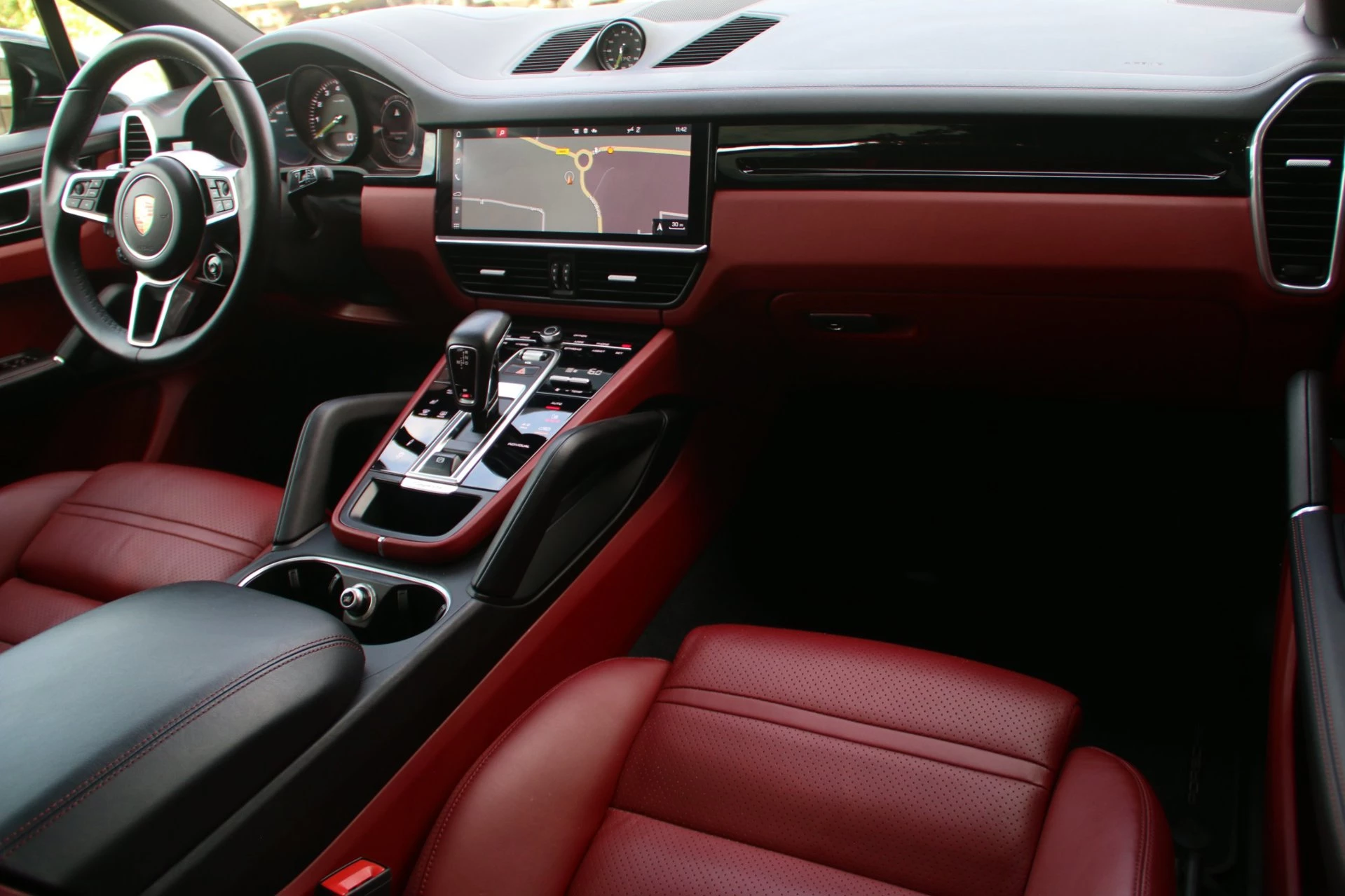 Hoofdafbeelding Porsche Cayenne