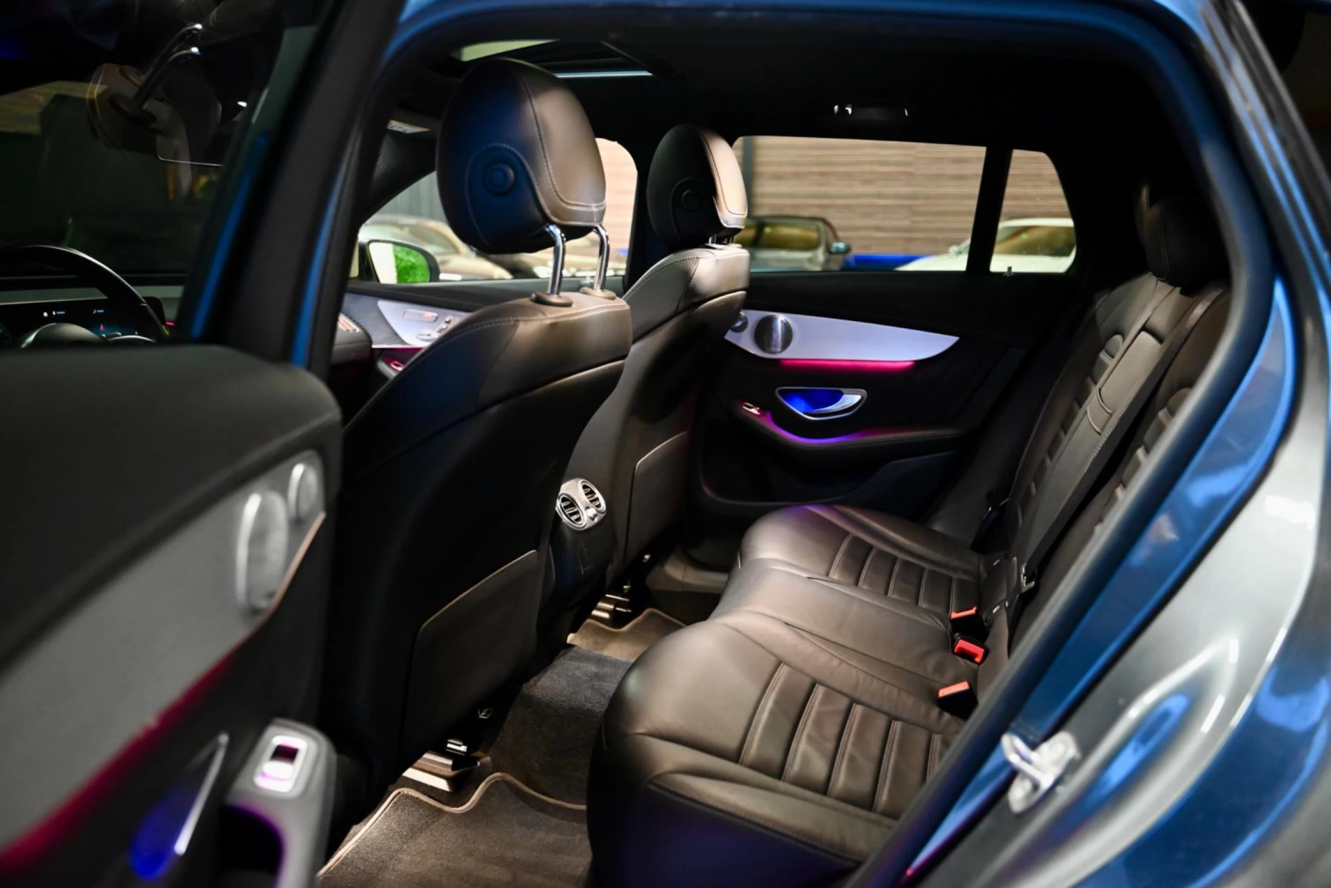 Hoofdafbeelding Mercedes-Benz EQC