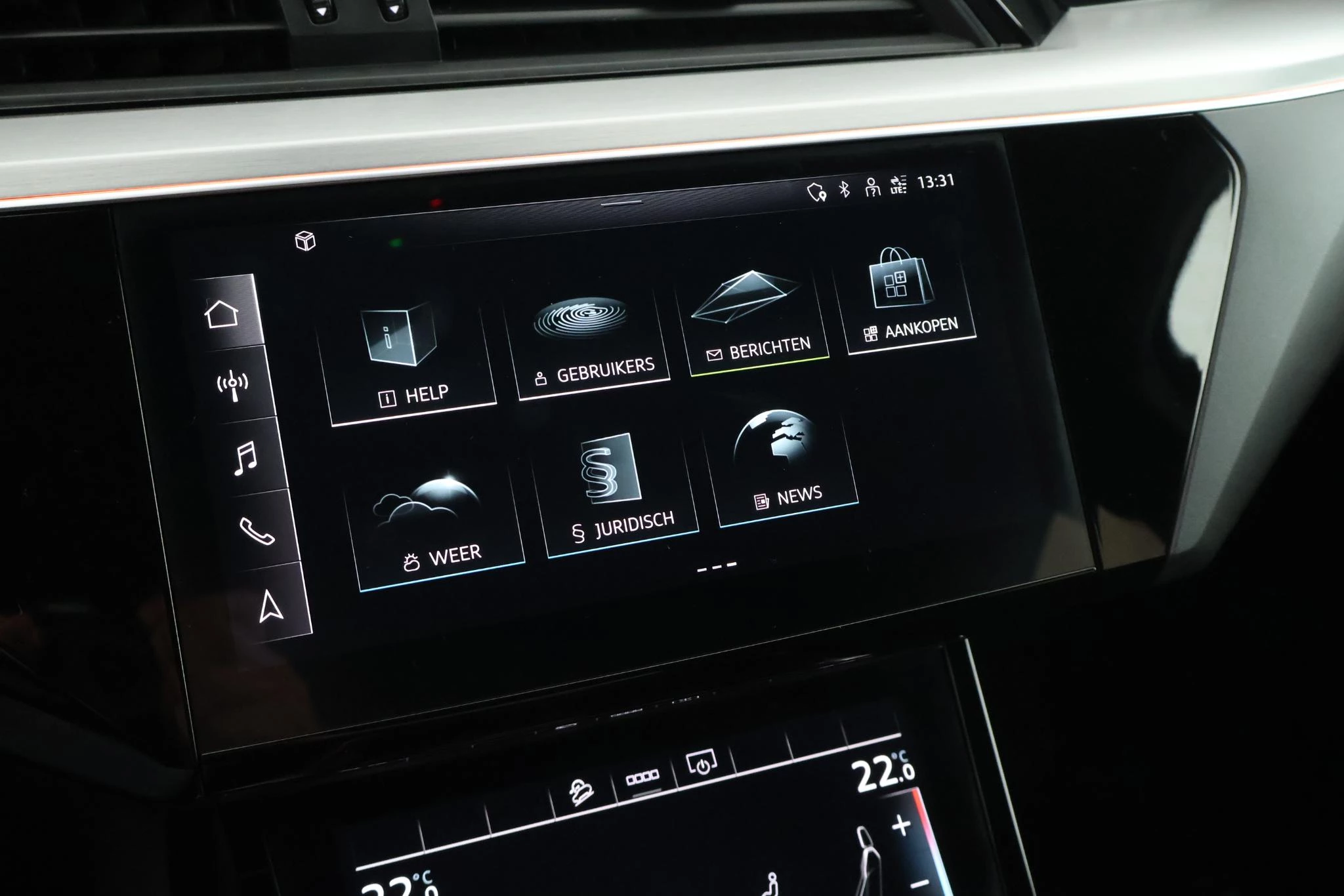 Hoofdafbeelding Audi e-tron