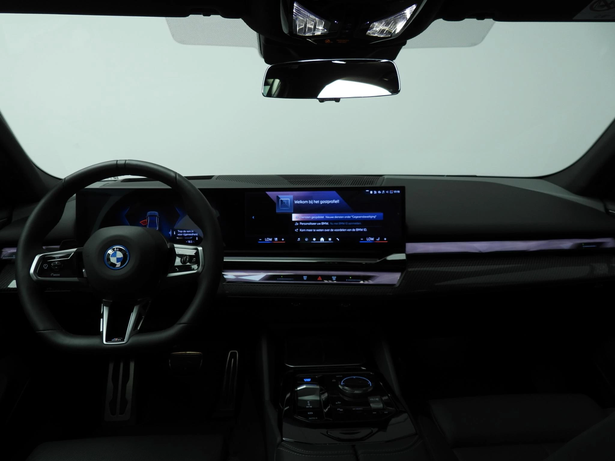 Hoofdafbeelding BMW i5