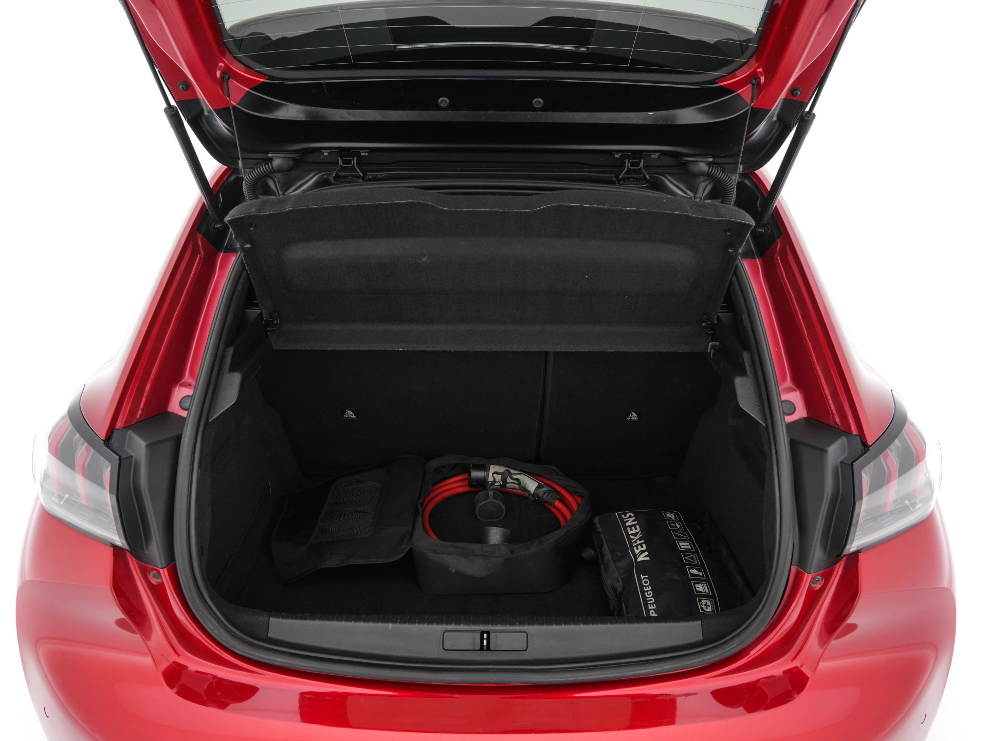 Hoofdafbeelding Peugeot e-208