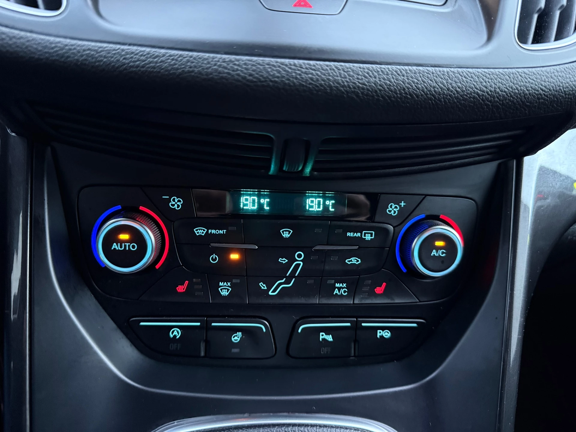 Hoofdafbeelding Ford C-MAX