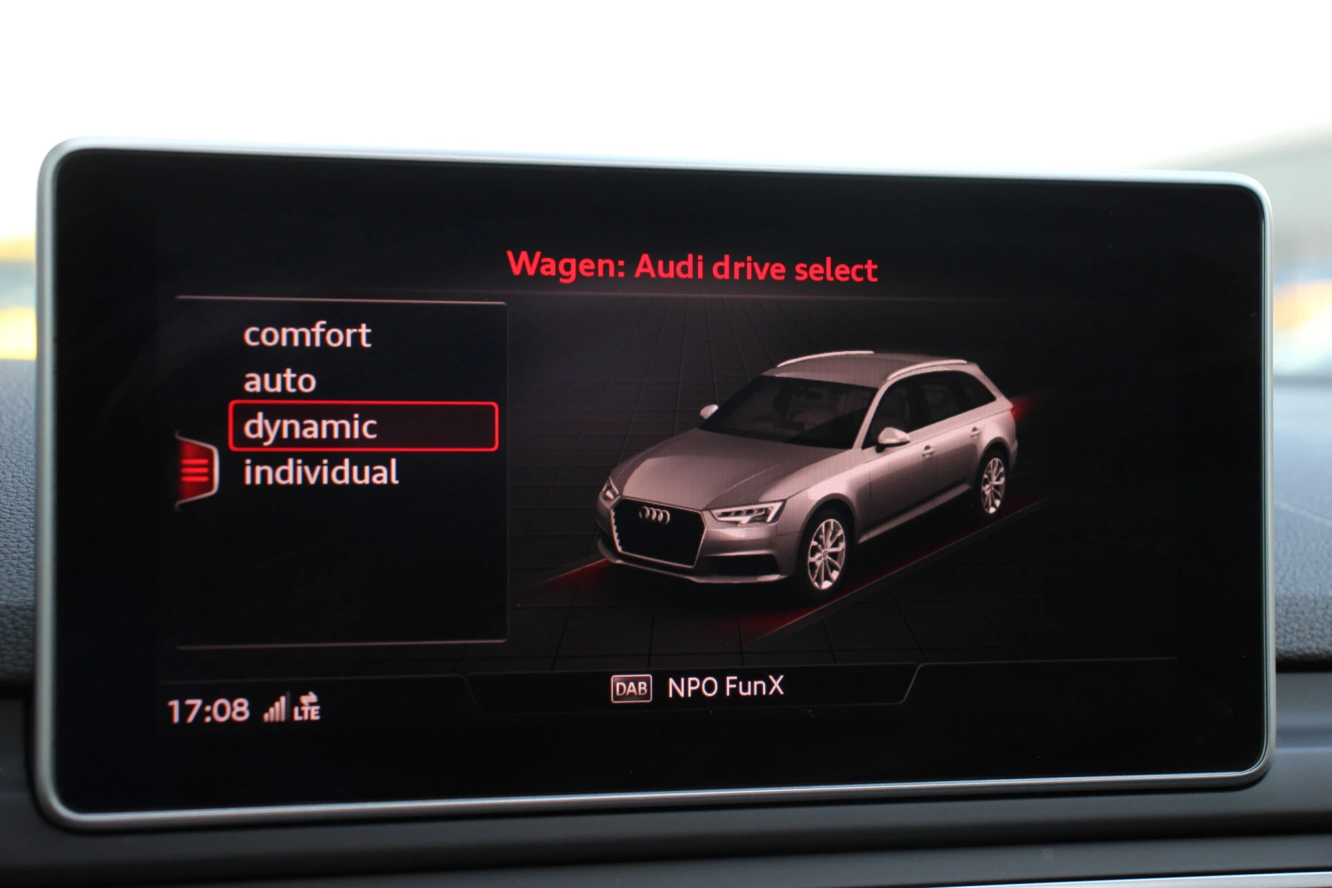 Hoofdafbeelding Audi RS4