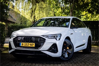 Hoofdafbeelding Audi e-tron Audi e-tron Sportback 55 quattro S edition RS Stoel Panorama Luchtvering Bang & Olufsen HUD