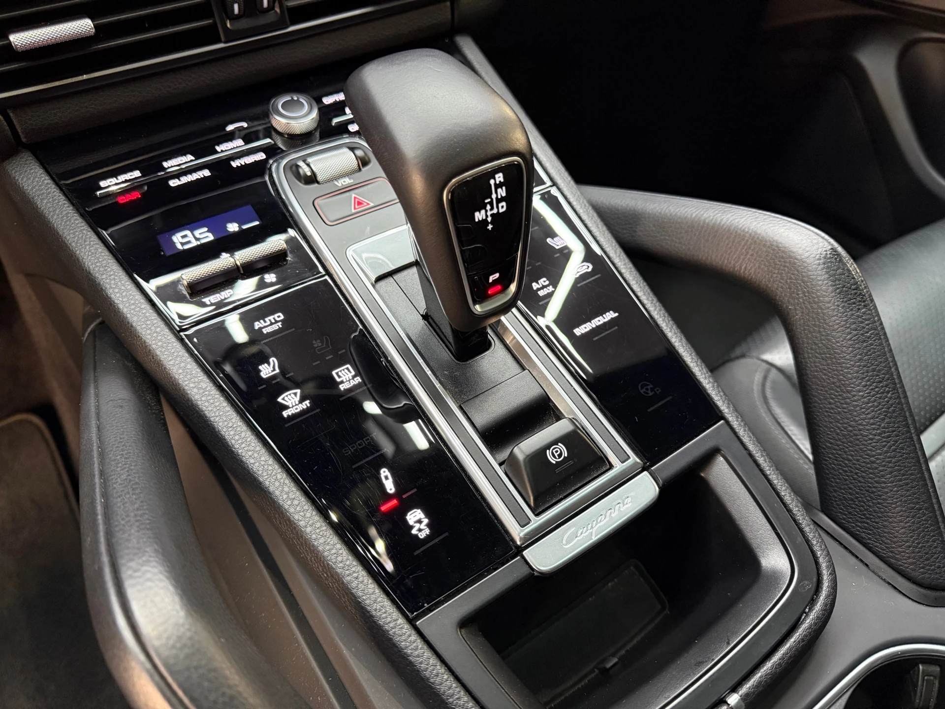 Hoofdafbeelding Porsche Cayenne