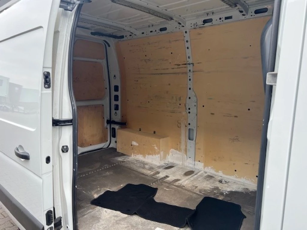 Hoofdafbeelding Opel Movano
