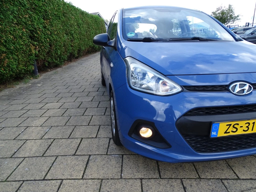 Hoofdafbeelding Hyundai i10
