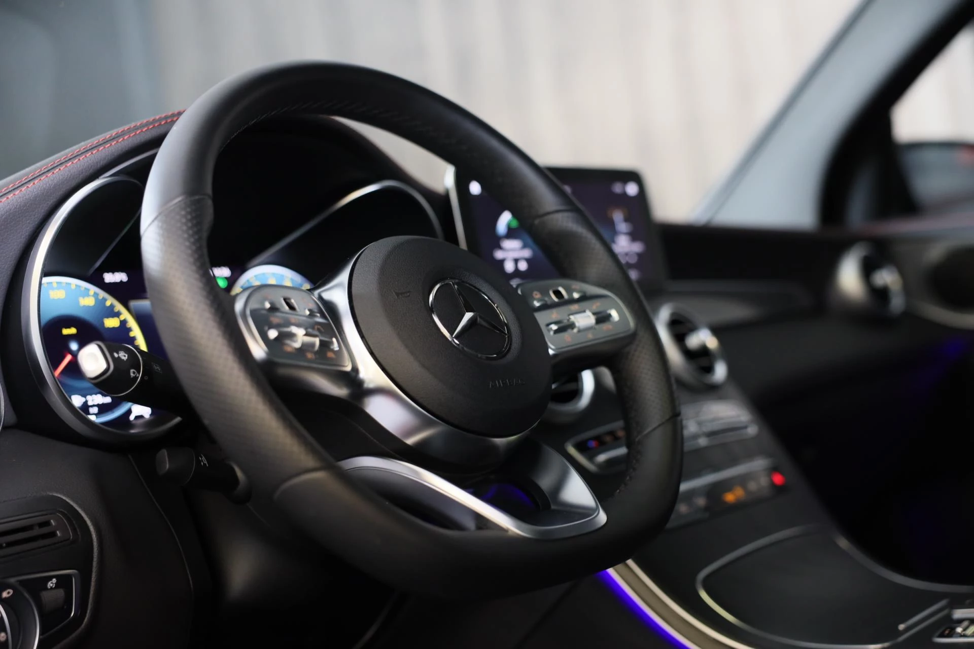 Hoofdafbeelding Mercedes-Benz GLC