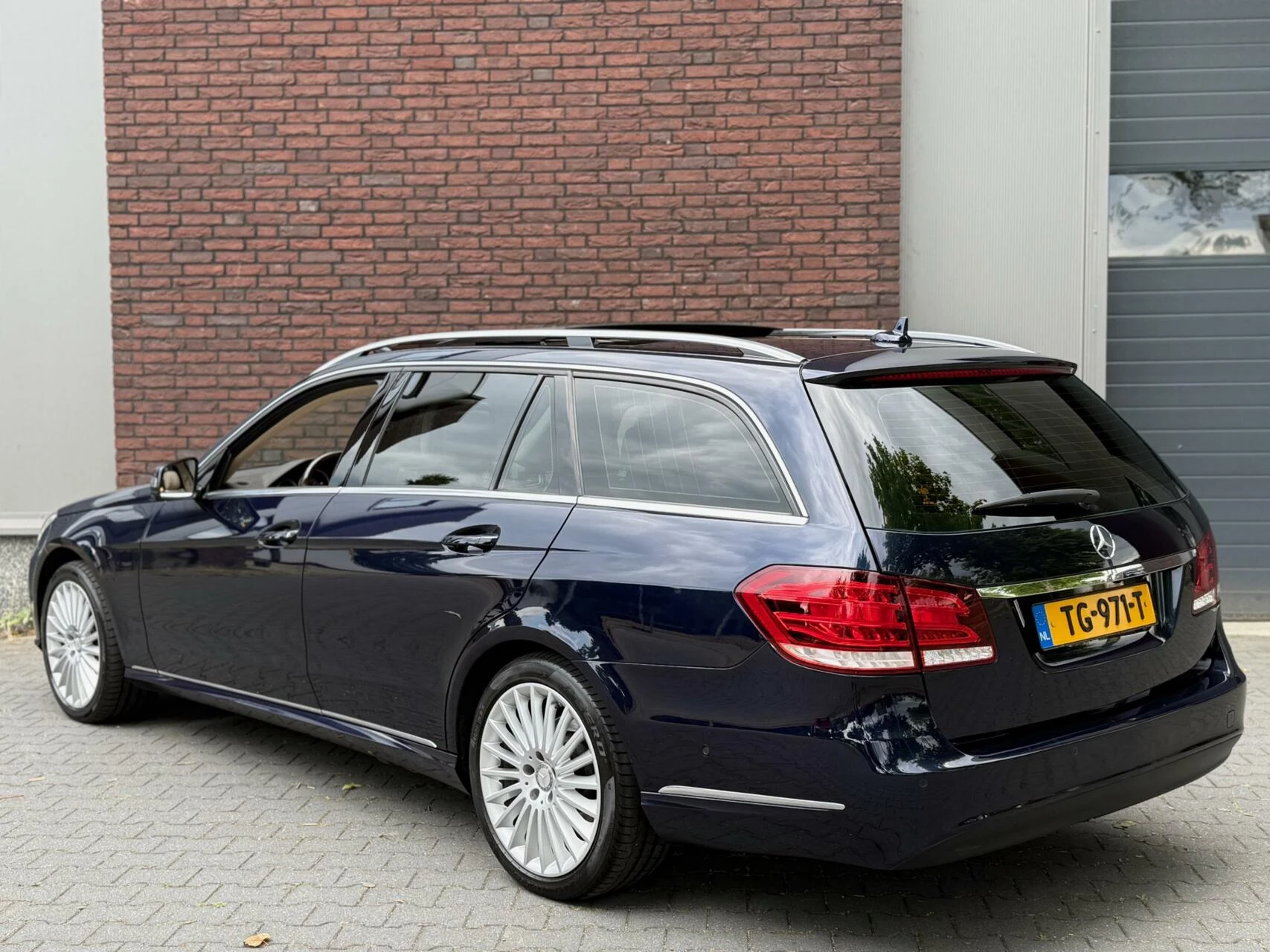 Hoofdafbeelding Mercedes-Benz E-Klasse