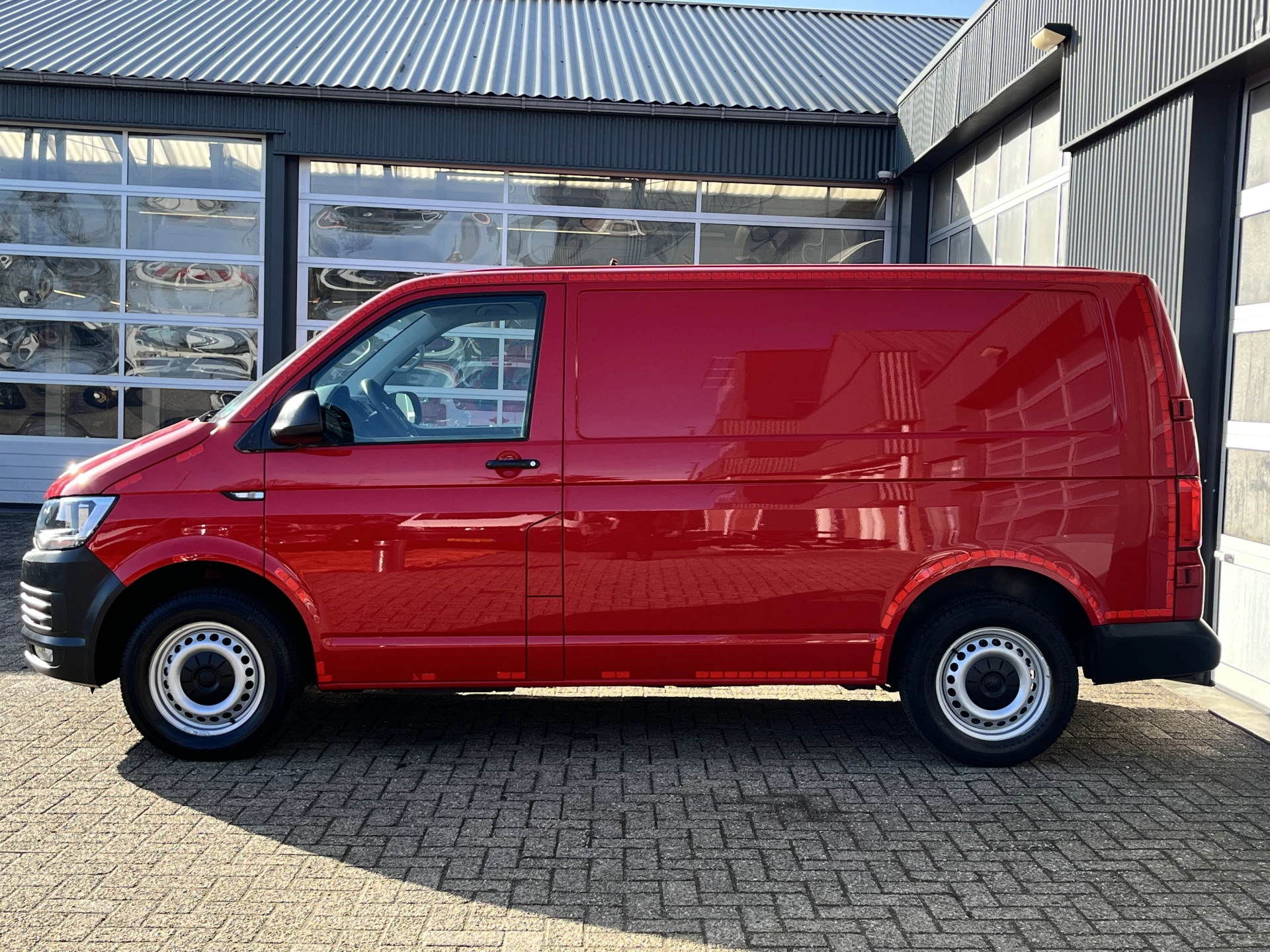 Hoofdafbeelding Volkswagen Transporter