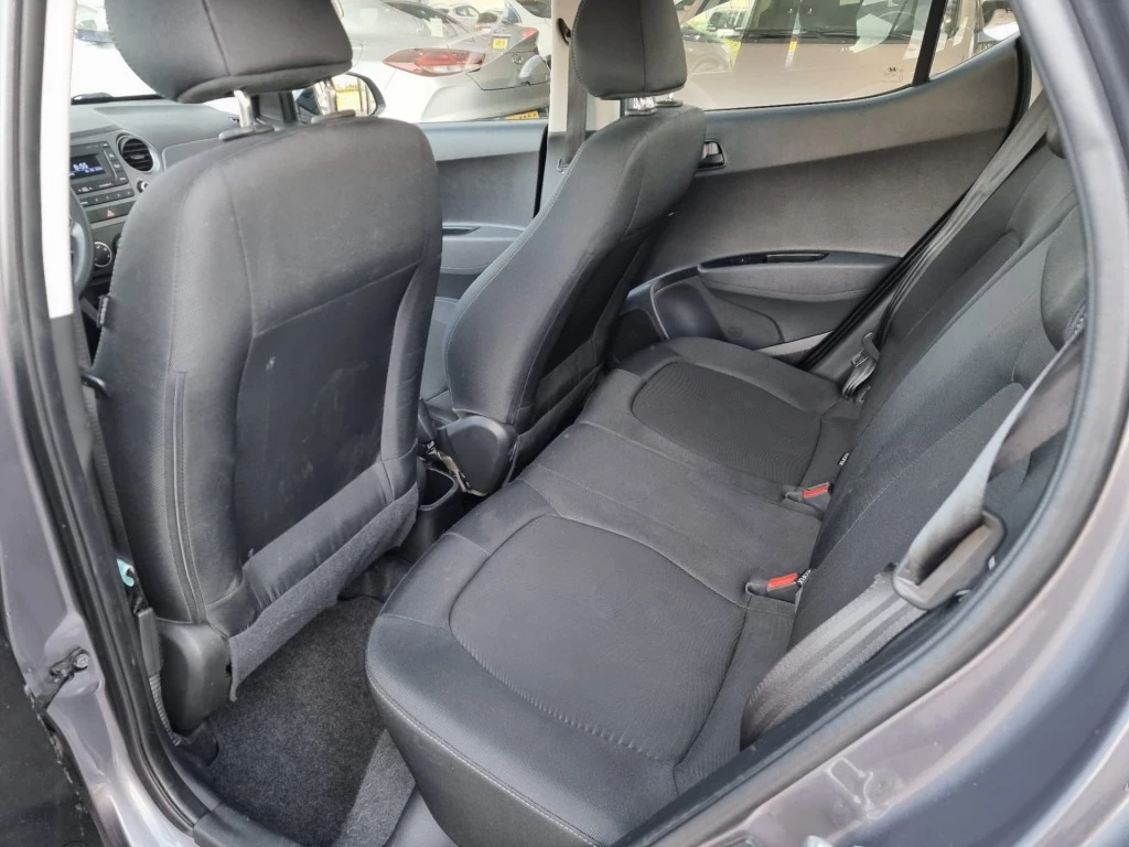 Hoofdafbeelding Hyundai i10
