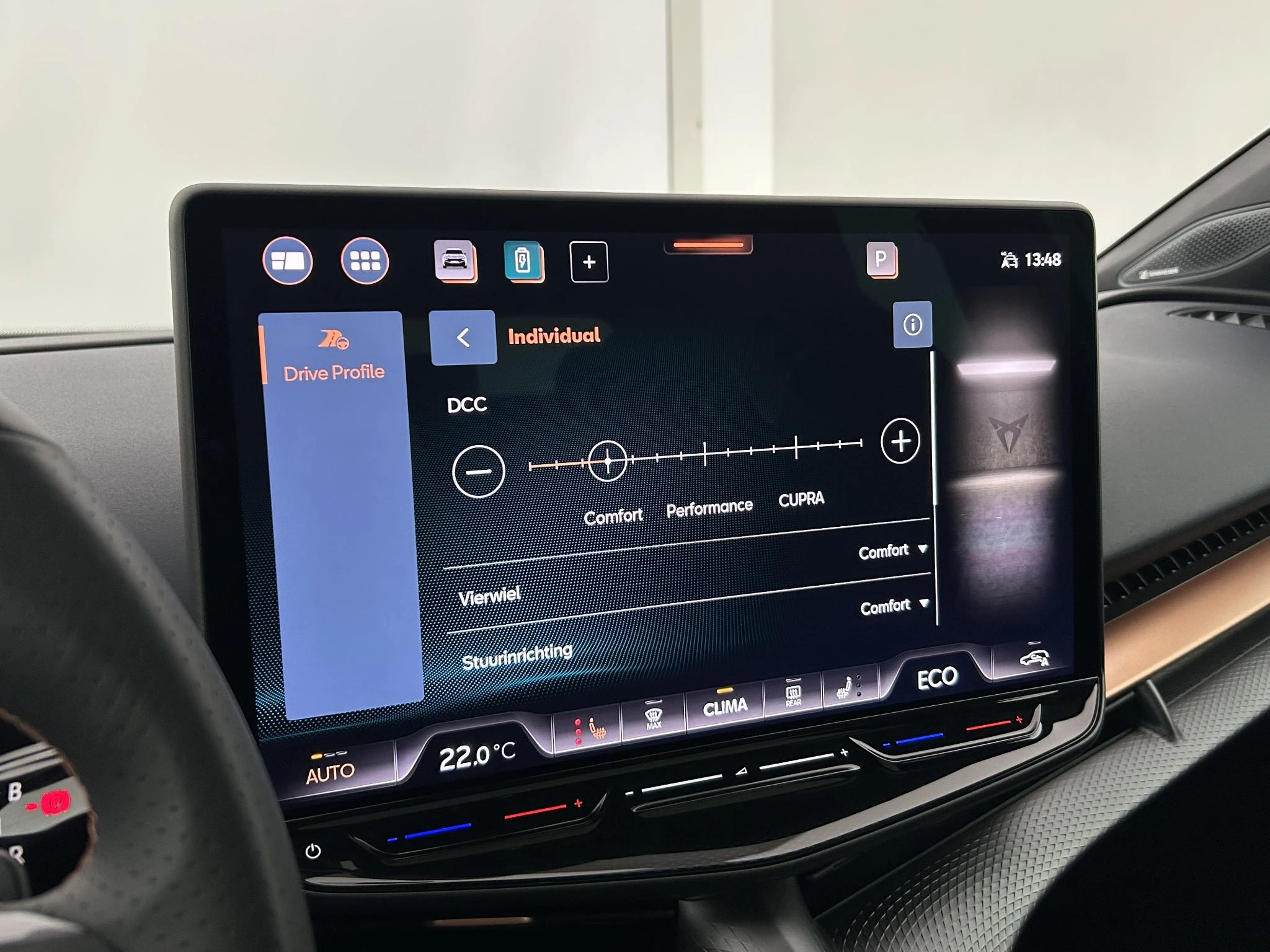 Hoofdafbeelding CUPRA Tavascan