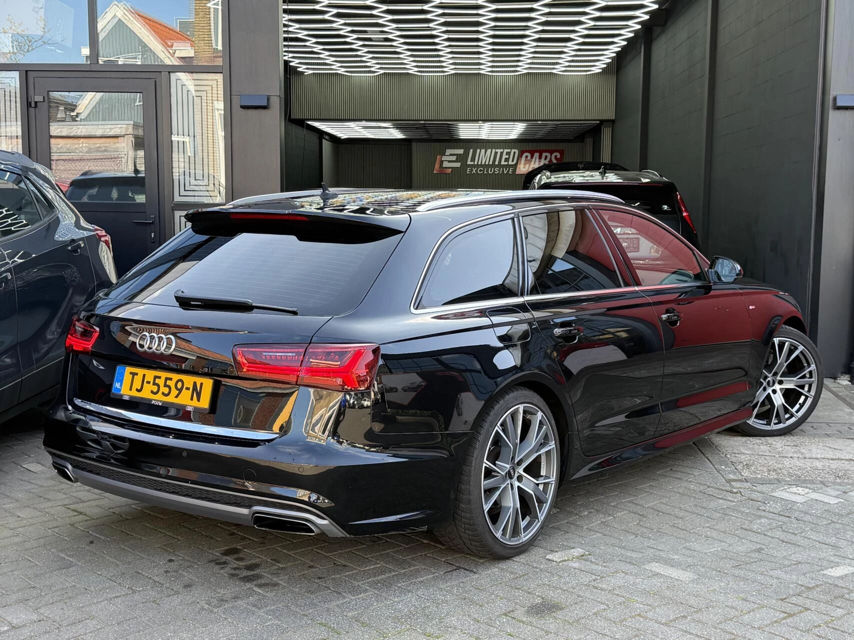Hoofdafbeelding Audi A6