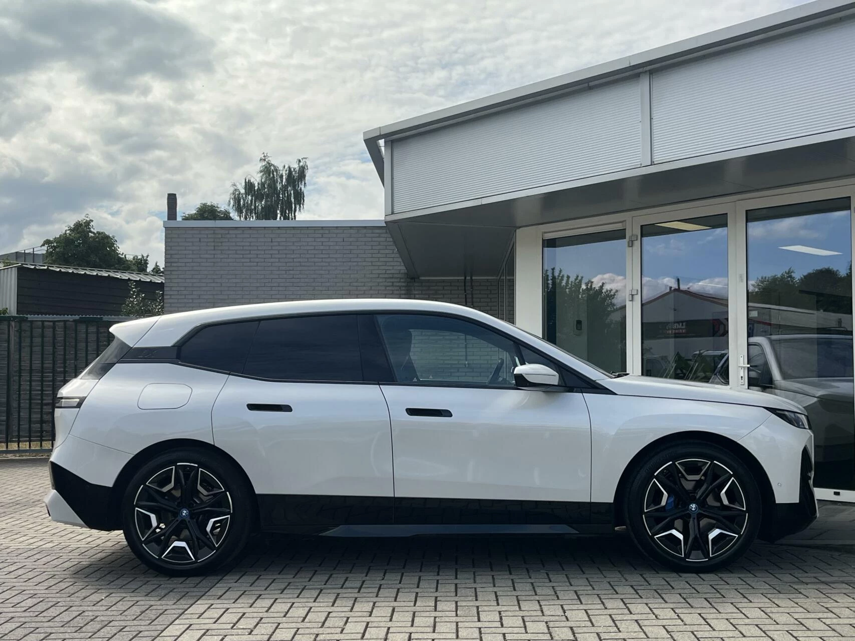 Hoofdafbeelding BMW iX