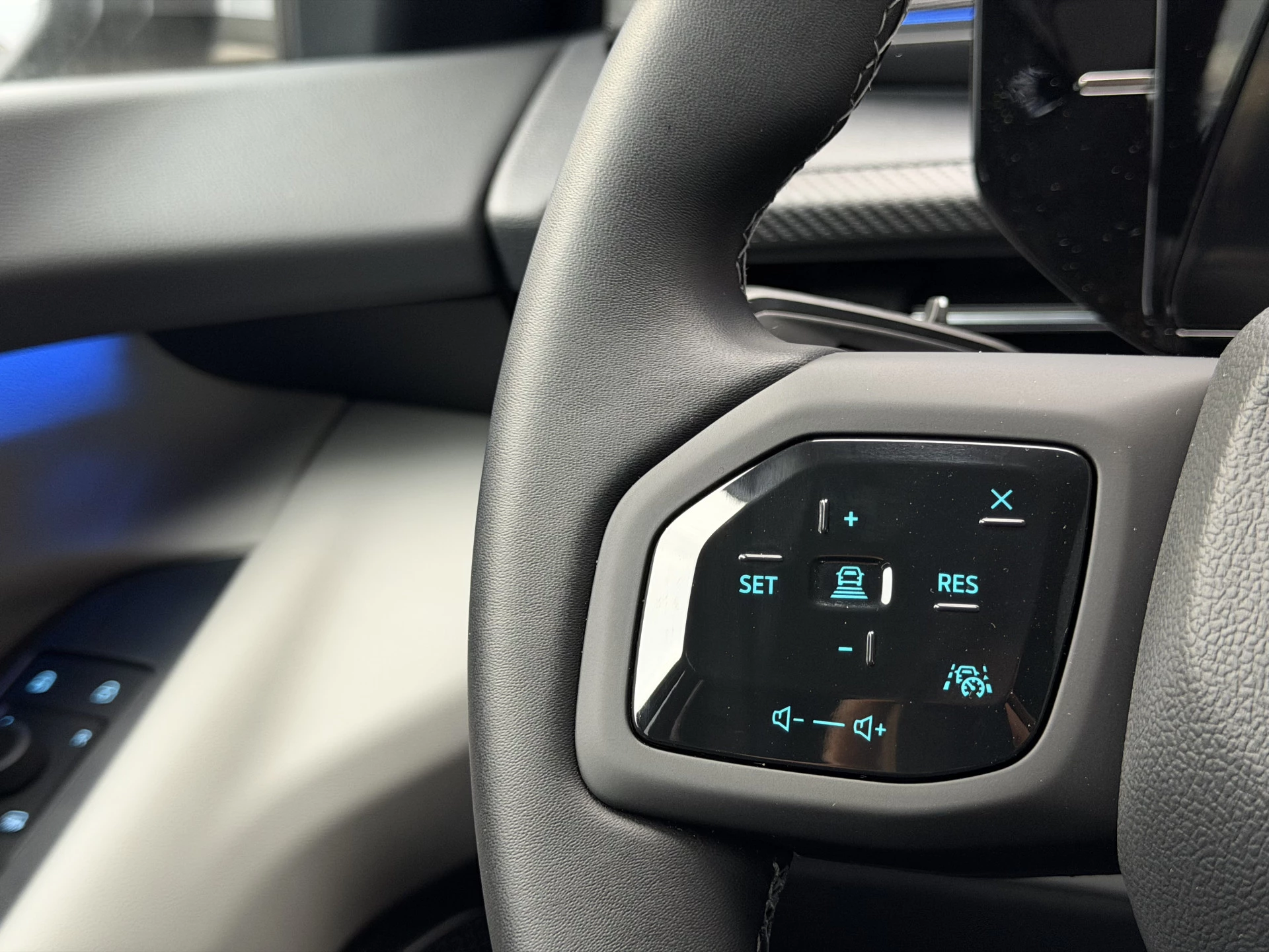 Hoofdafbeelding Ford Explorer