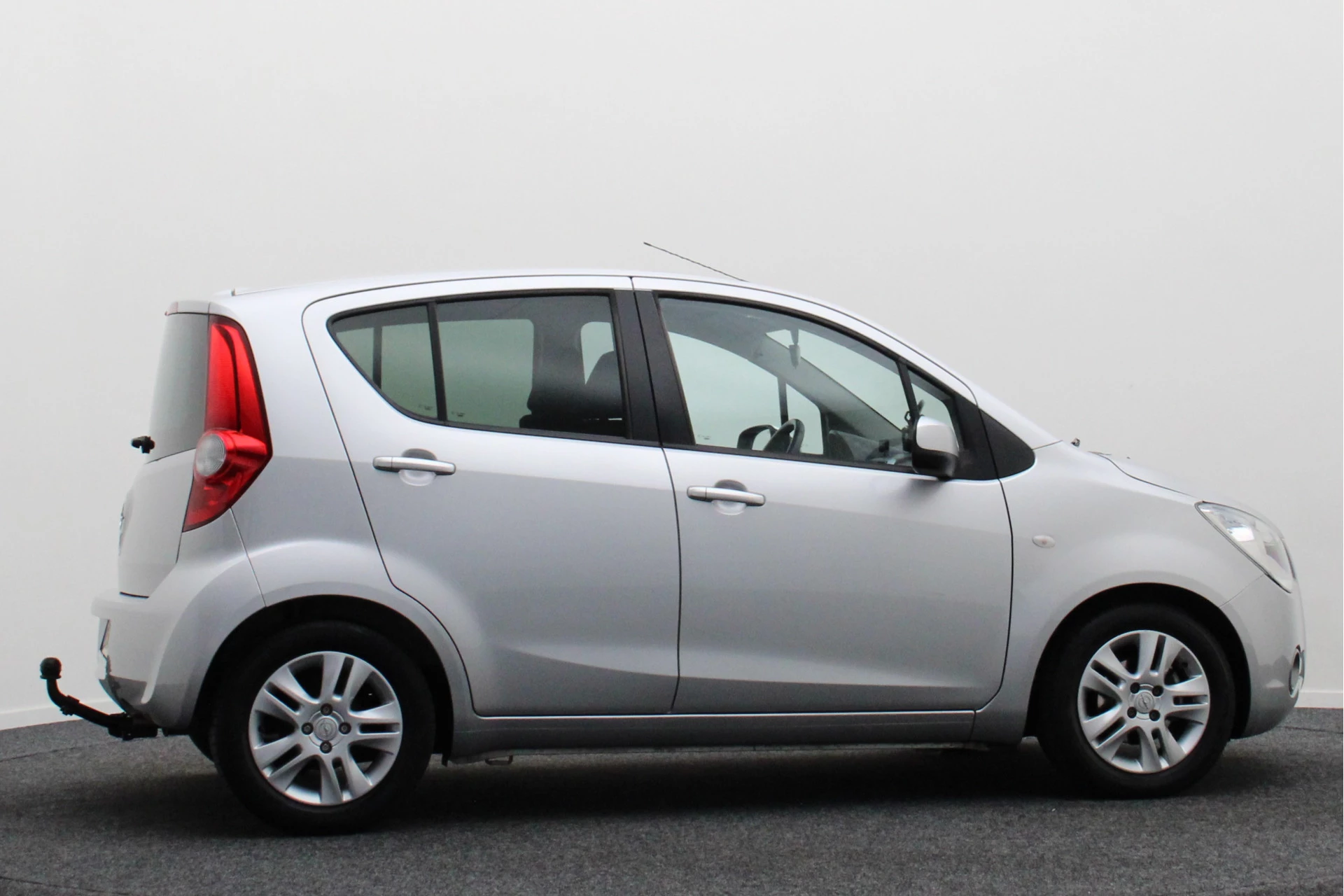 Hoofdafbeelding Opel Agila