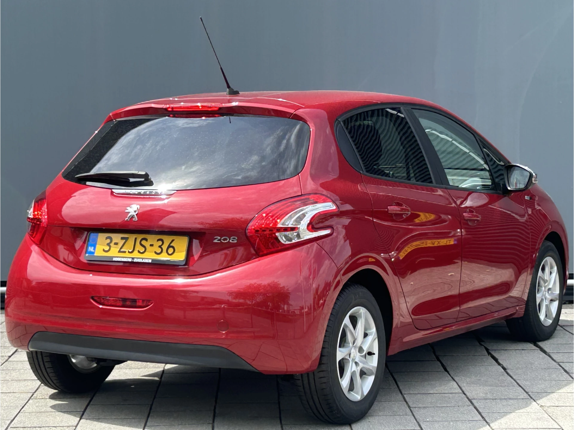 Hoofdafbeelding Peugeot 208