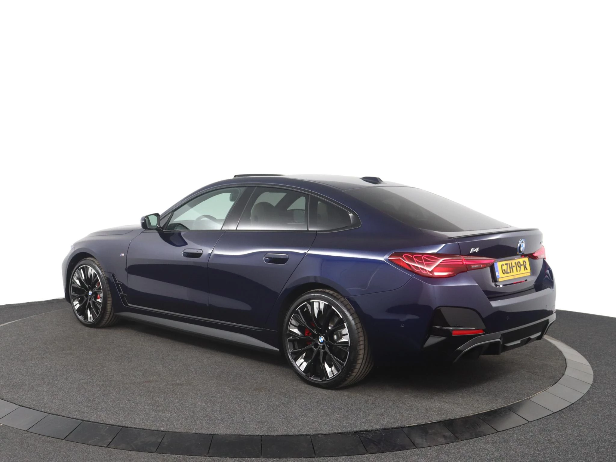 Hoofdafbeelding BMW i4