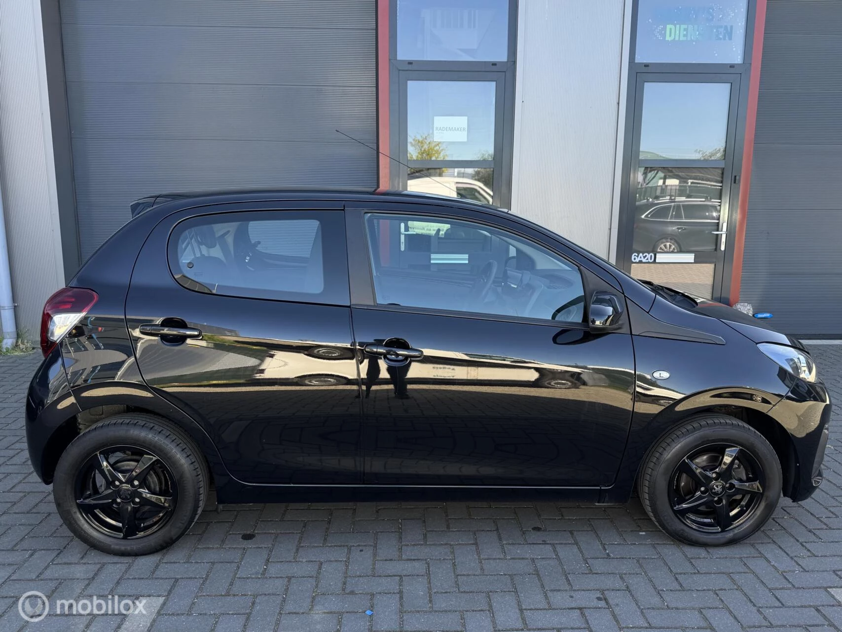 Hoofdafbeelding Peugeot 108