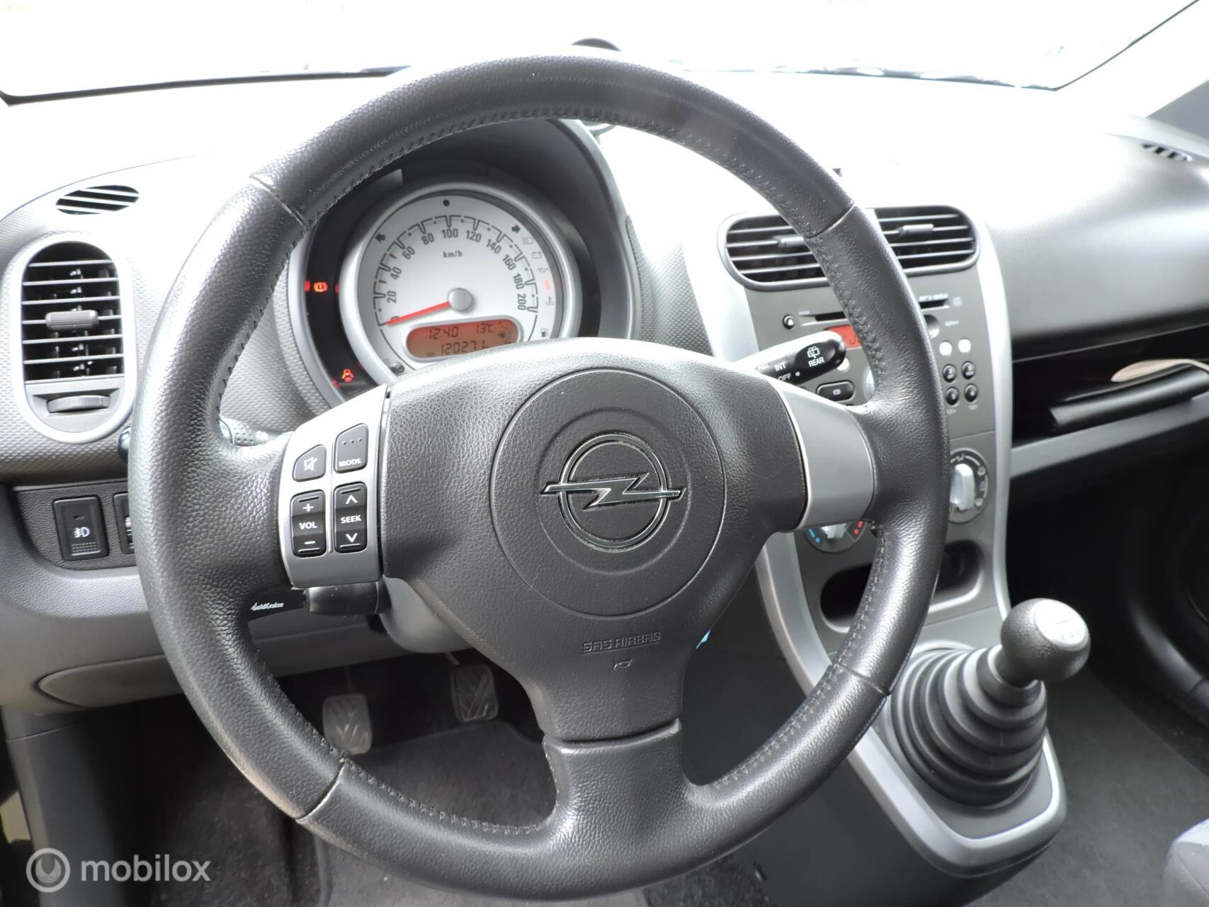 Hoofdafbeelding Opel Agila