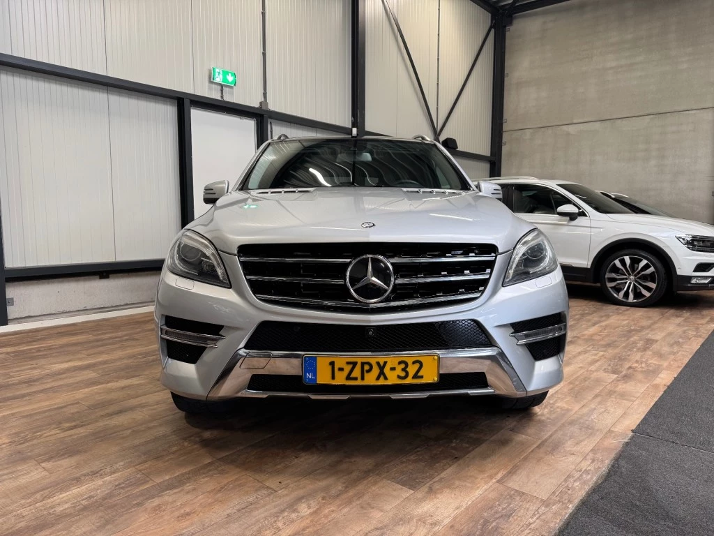 Hoofdafbeelding Mercedes-Benz M-Klasse