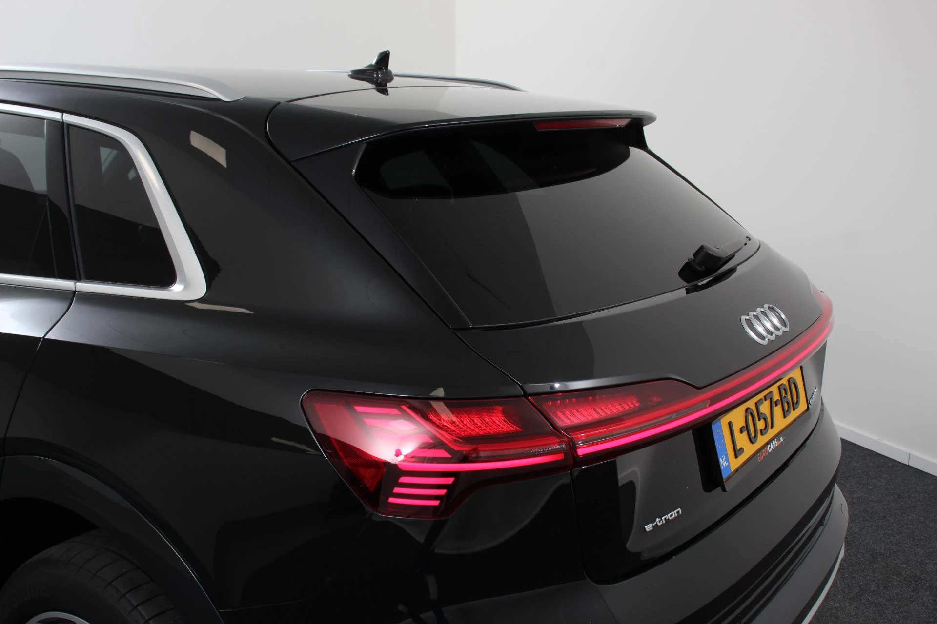 Hoofdafbeelding Audi e-tron