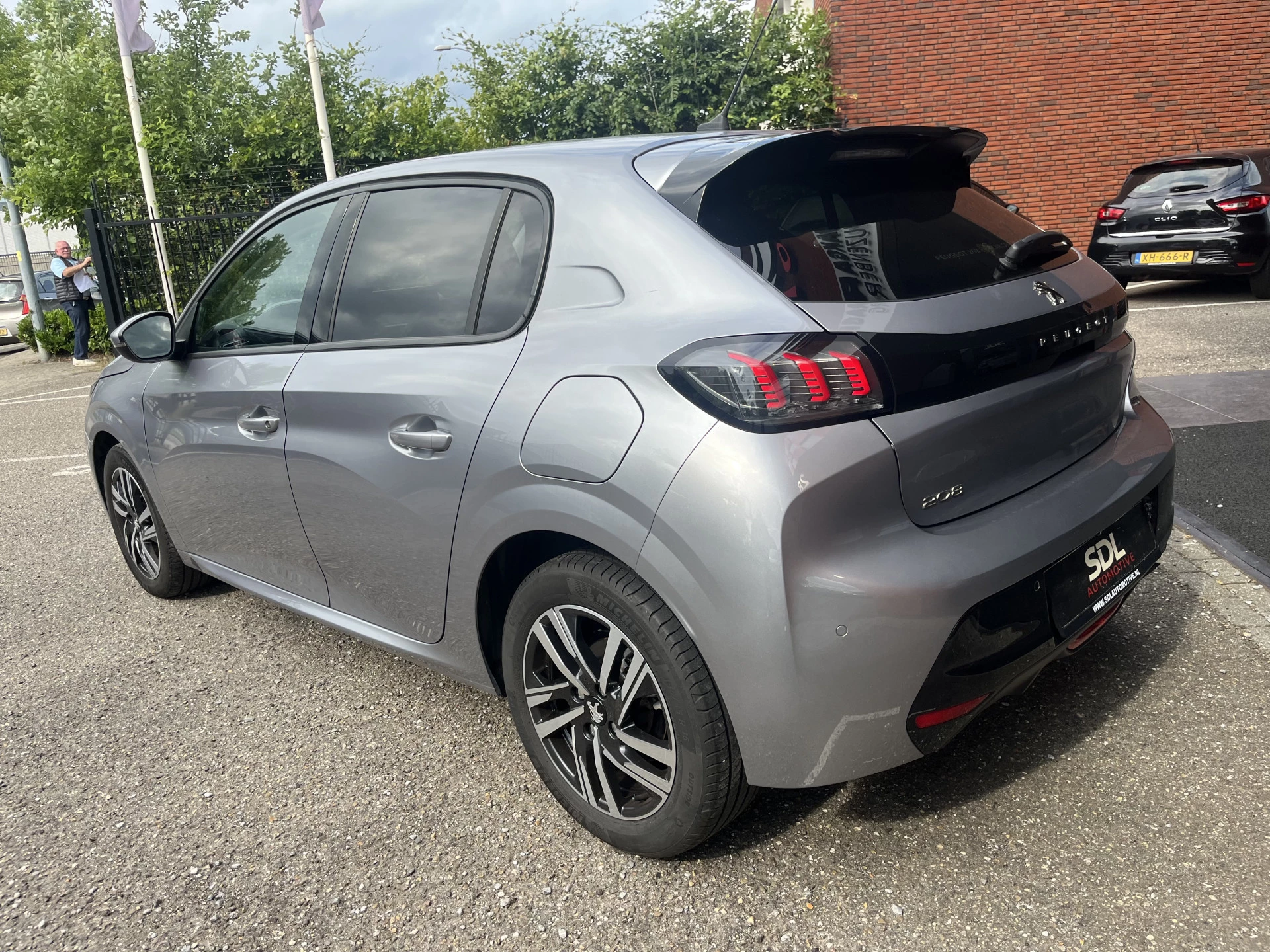 Hoofdafbeelding Peugeot 208