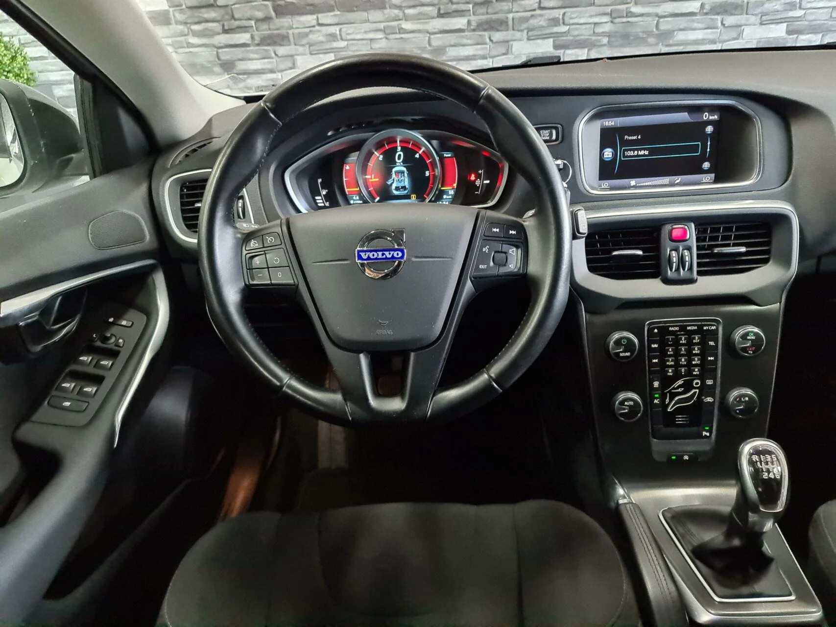 Hoofdafbeelding Volvo V40