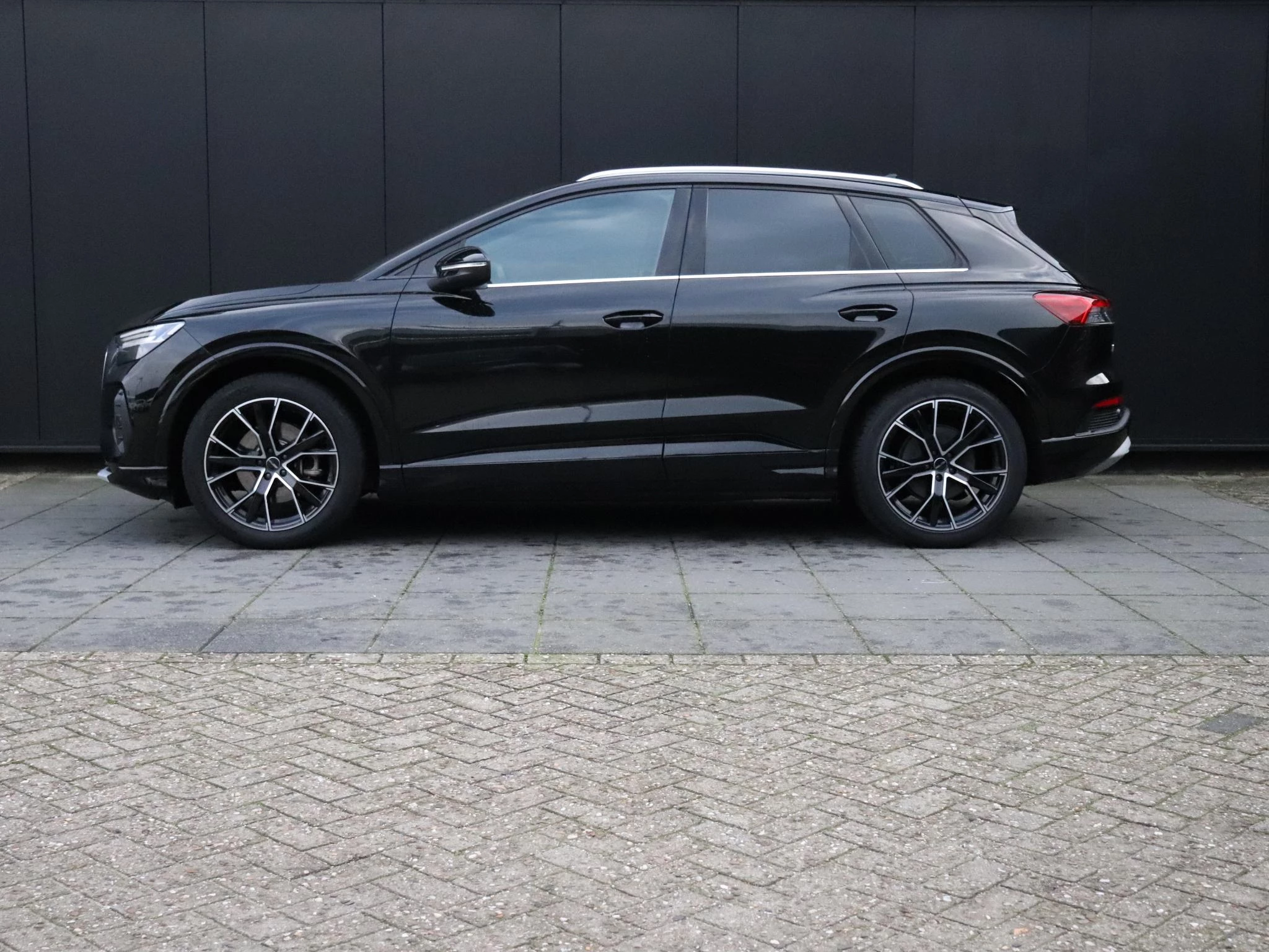 Hoofdafbeelding Audi Q4 e-tron