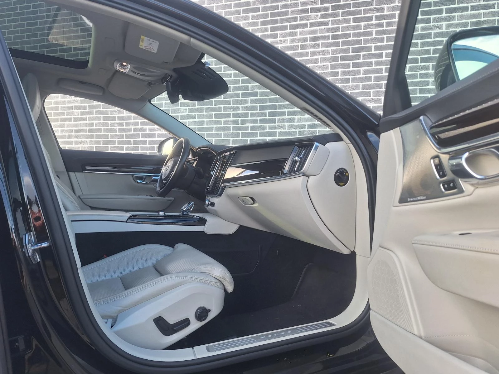 Hoofdafbeelding Volvo V90