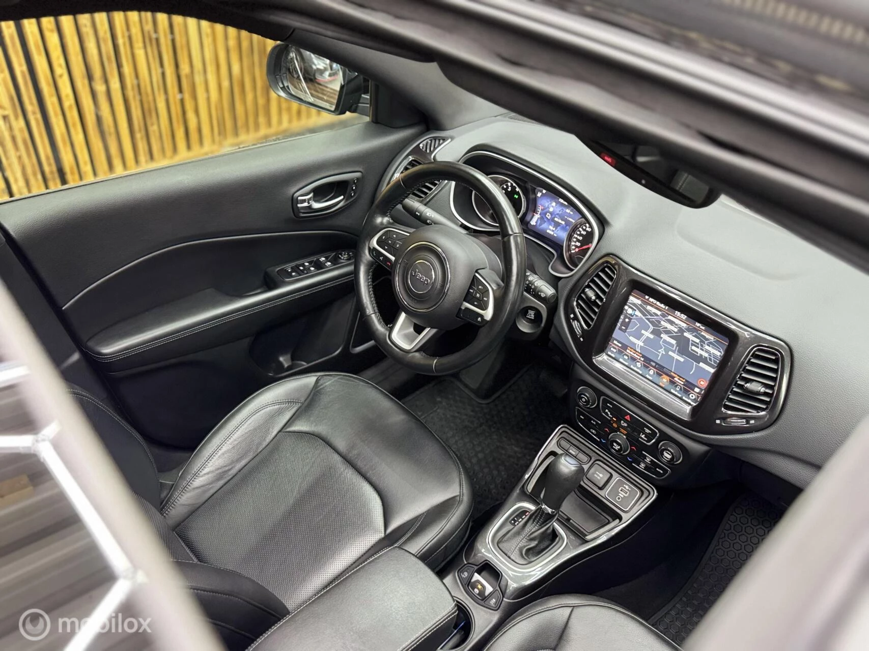 Hoofdafbeelding Jeep Compass