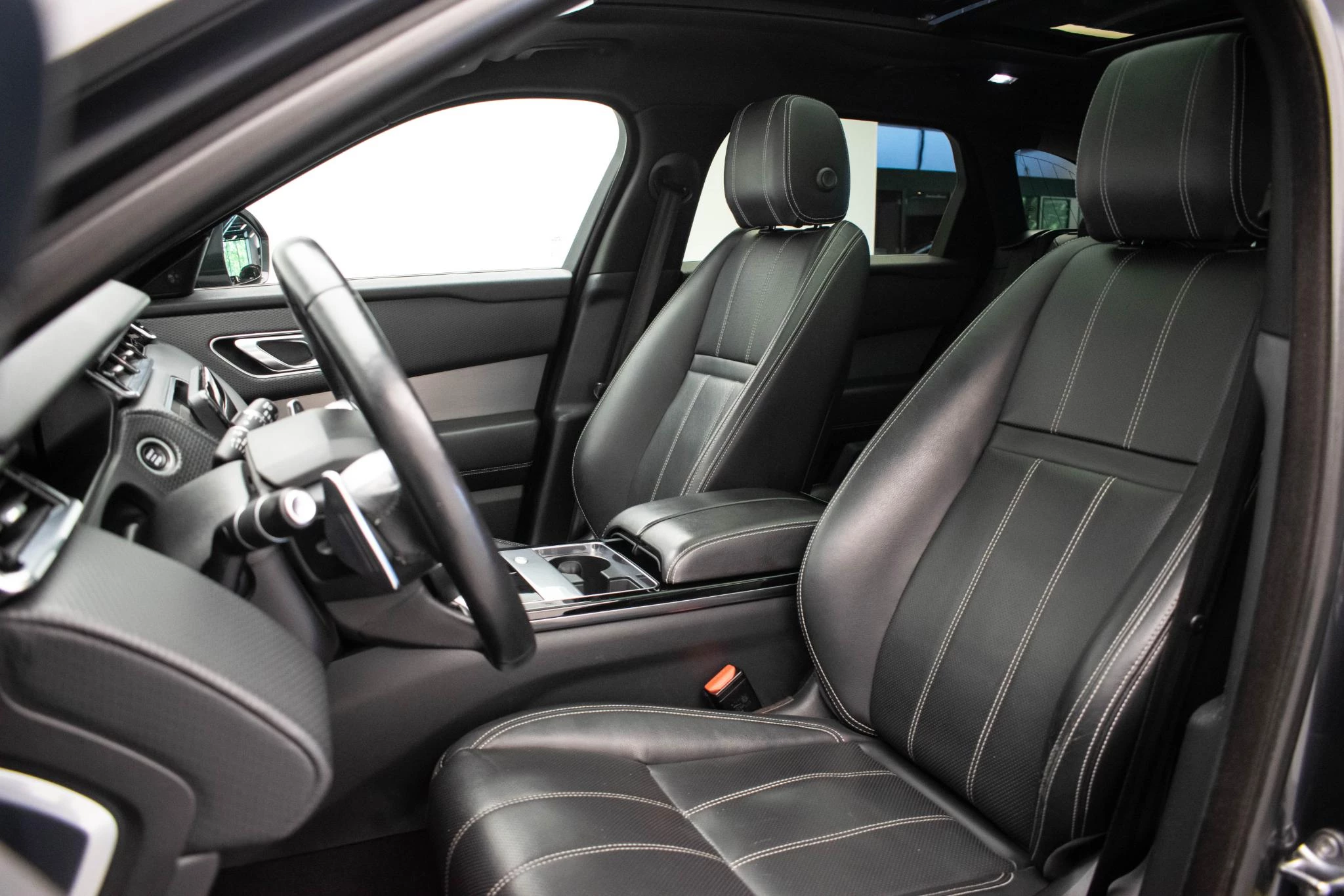 Hoofdafbeelding Land Rover Range Rover Velar
