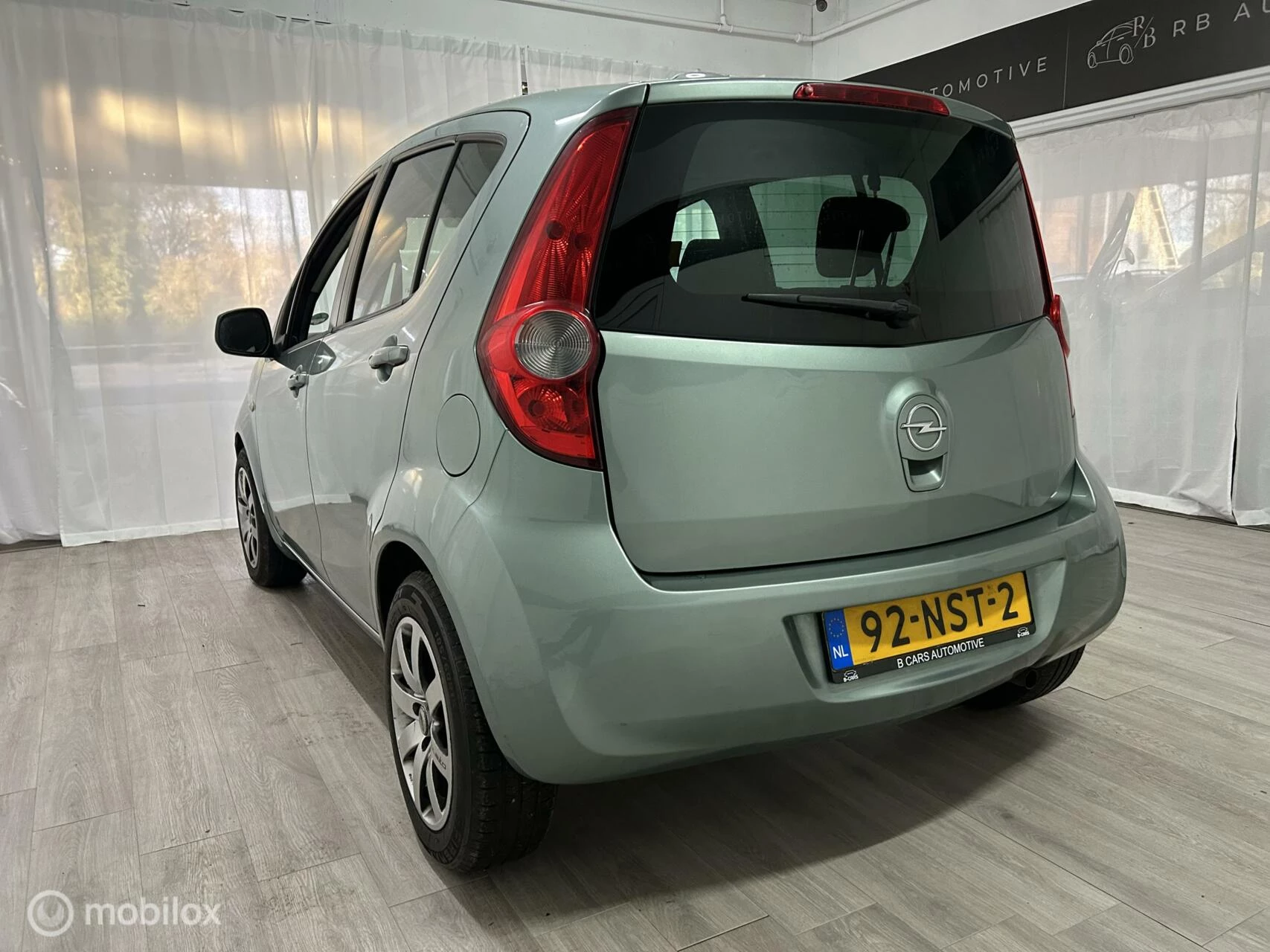 Hoofdafbeelding Opel Agila