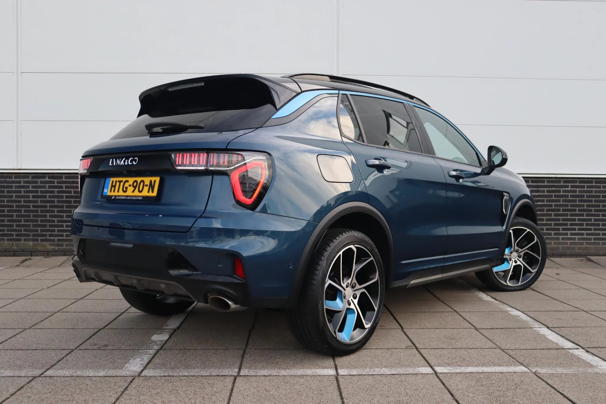 Hoofdafbeelding Lynk & Co 01